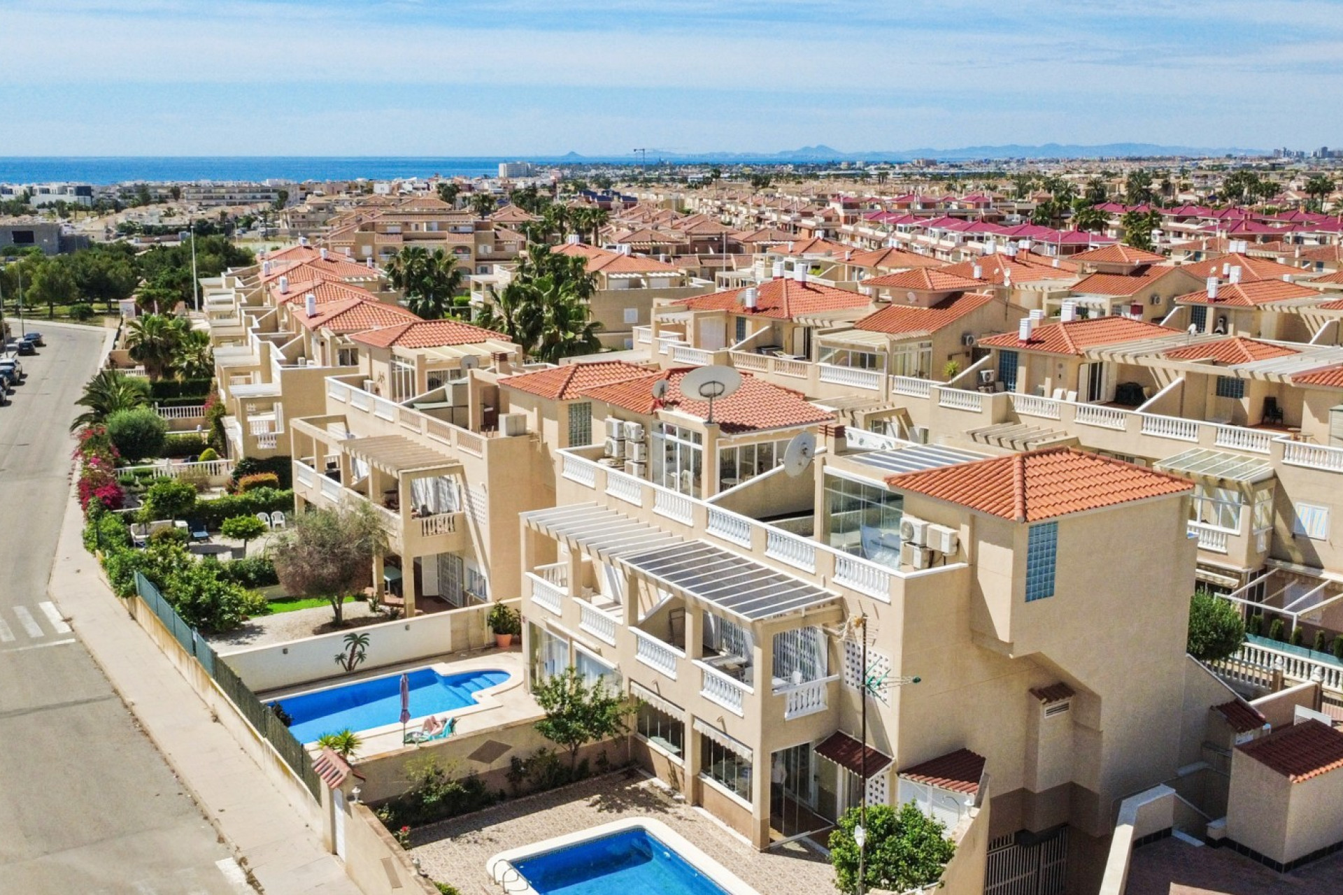 Resale - Apartment  - Orihuela Costa - Playa Flamenca