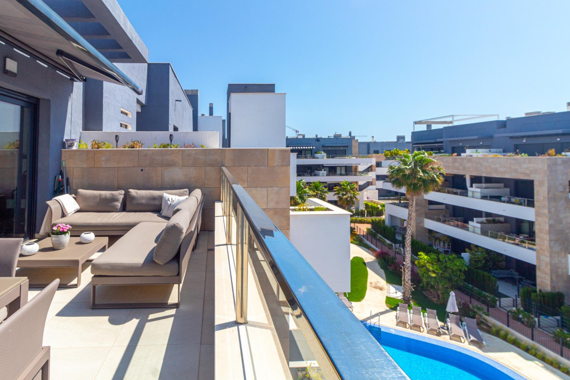 Resale - Apartment  - Orihuela Costa - Playa Flamenca