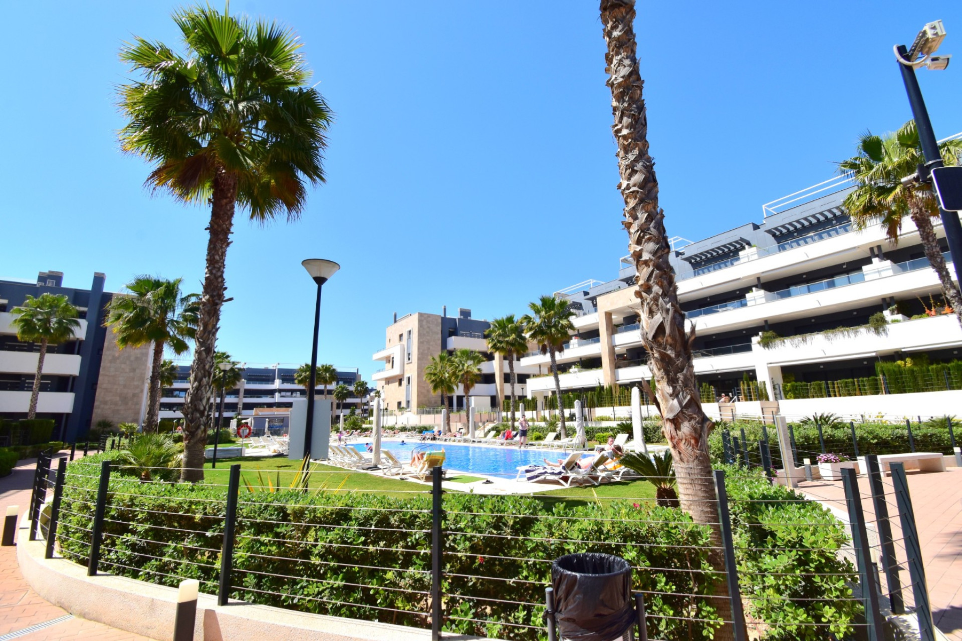 Resale - Apartment  - Orihuela Costa - Playa Flamenca