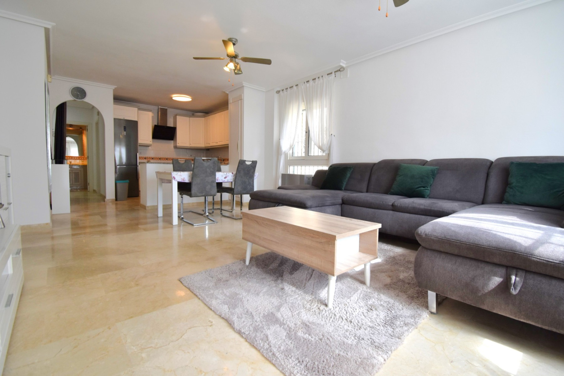 Resale - Apartment  - Orihuela Costa - Playa Flamenca