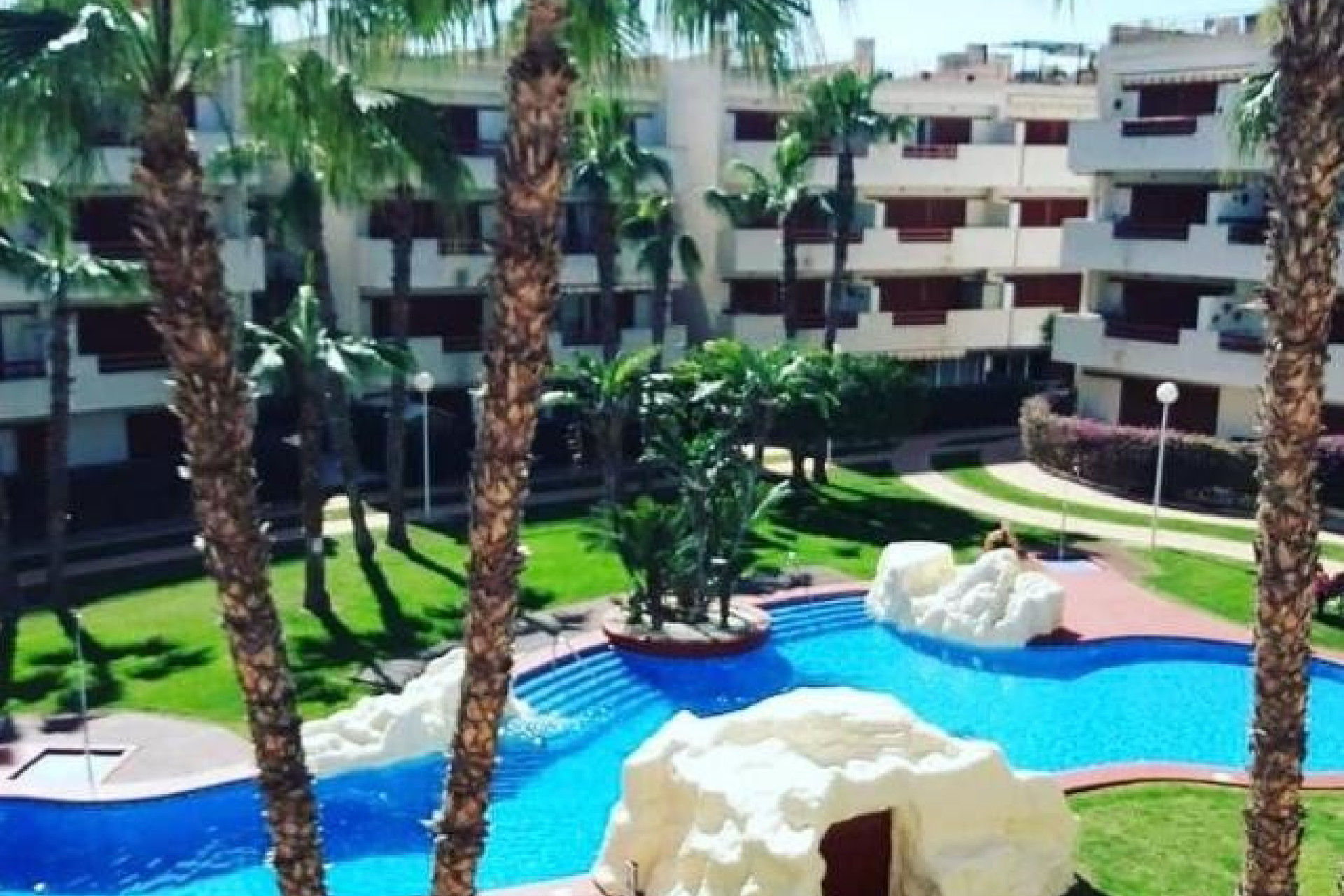 Resale - Apartment  - Orihuela Costa - Playa Flamenca