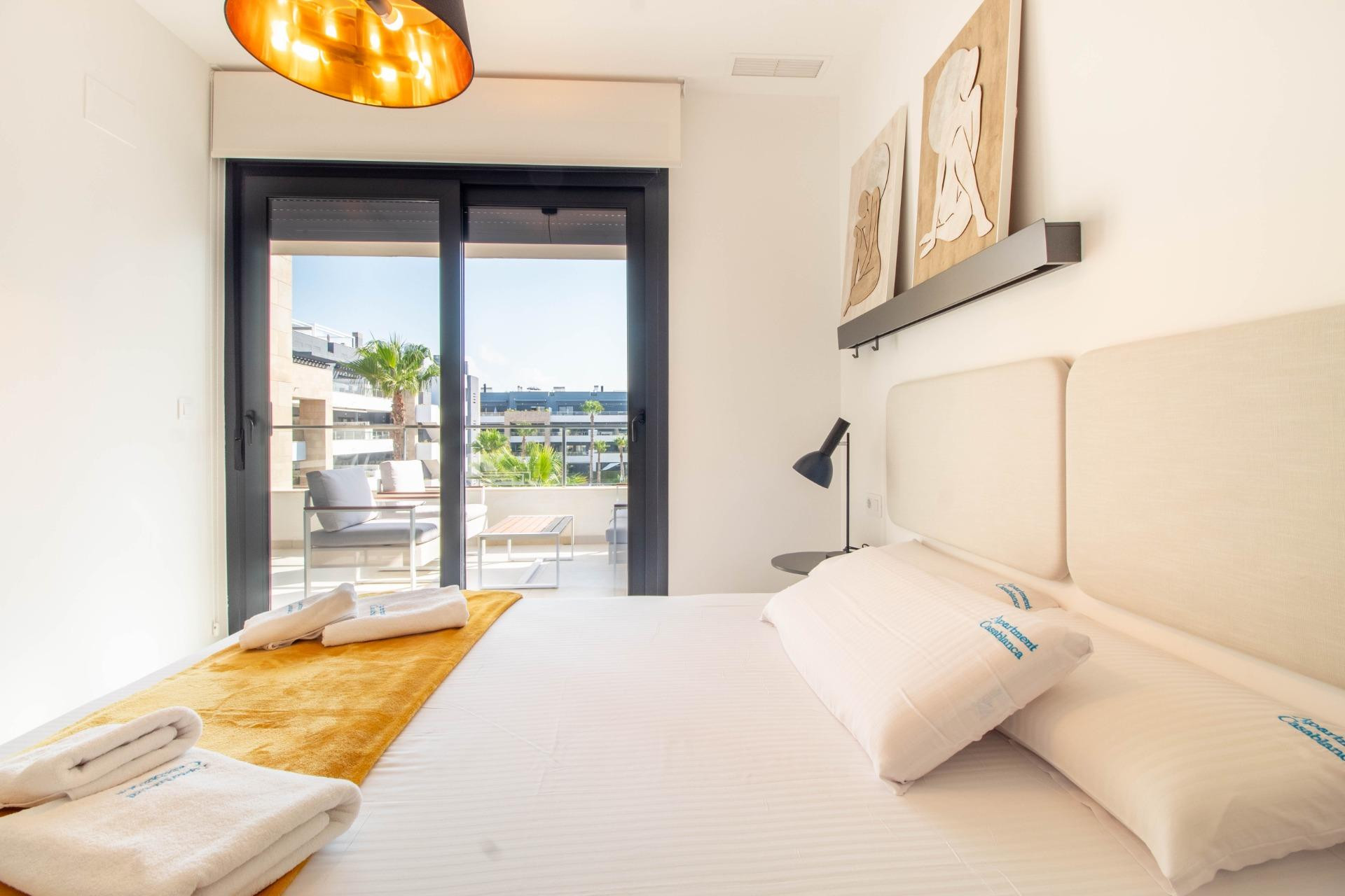 Resale - Apartment  - Orihuela Costa - Playa Flamenca