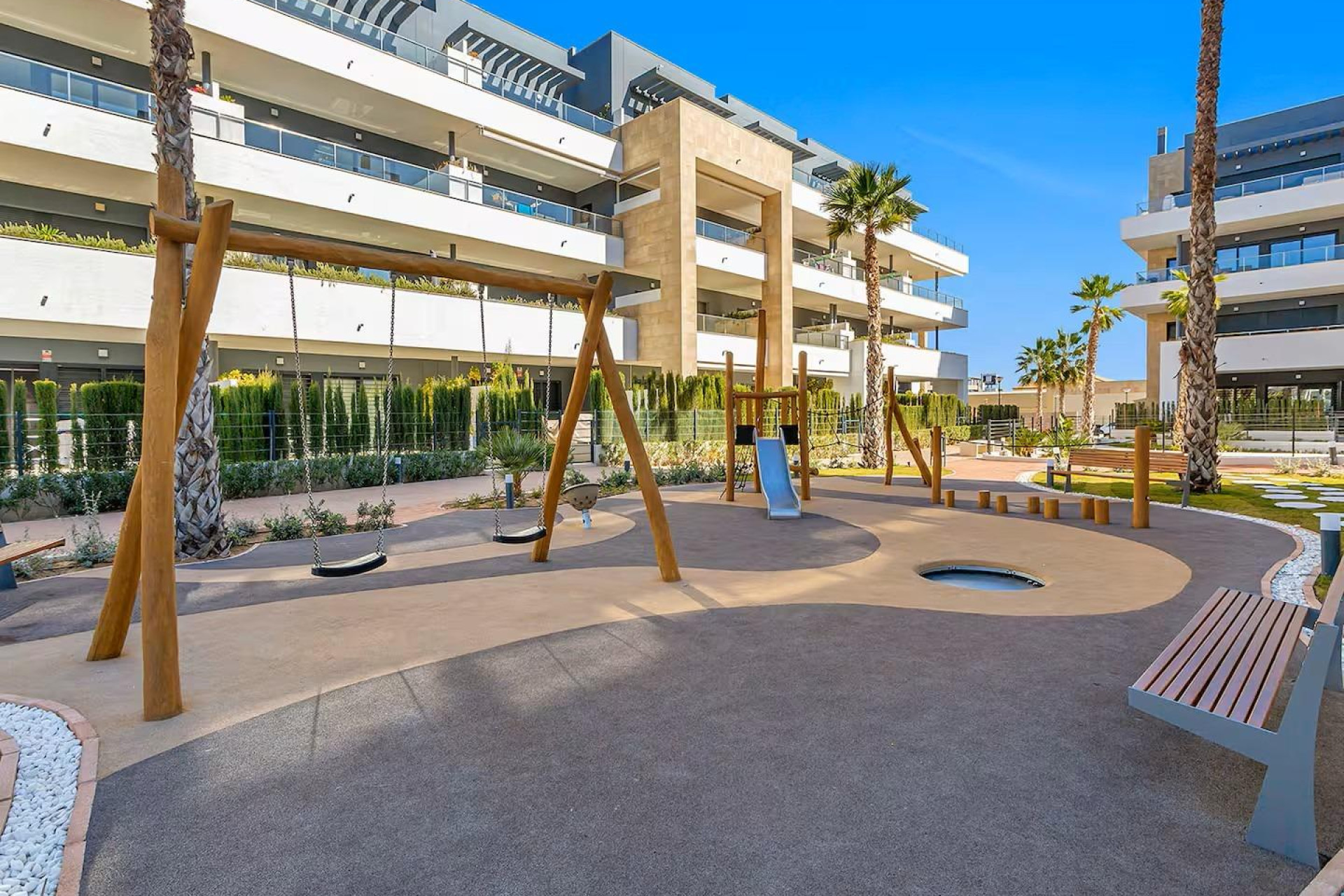 Resale - Apartment  - Orihuela Costa - Playa Flamenca