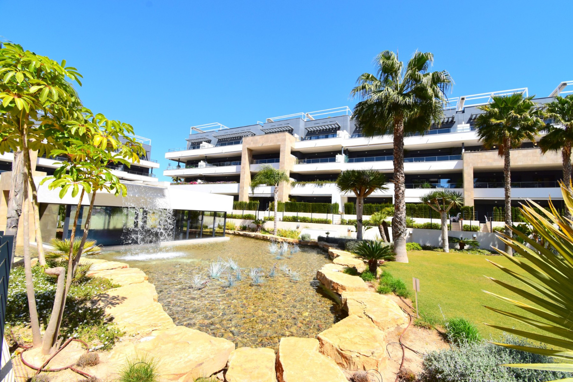 Resale - Apartment  - Orihuela Costa - Playa Flamenca