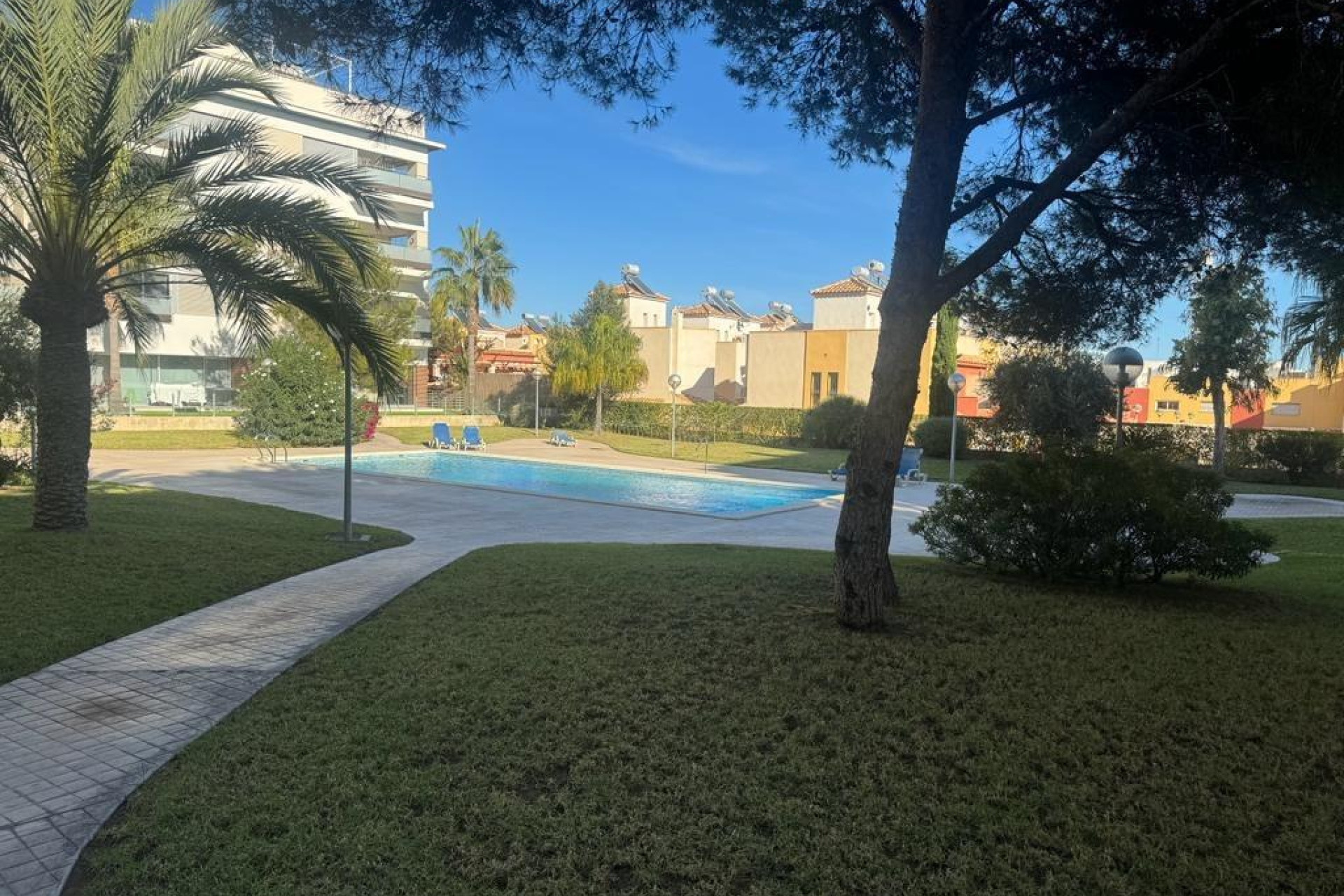 Resale - Apartment  - Orihuela Costa - Playa Flamenca