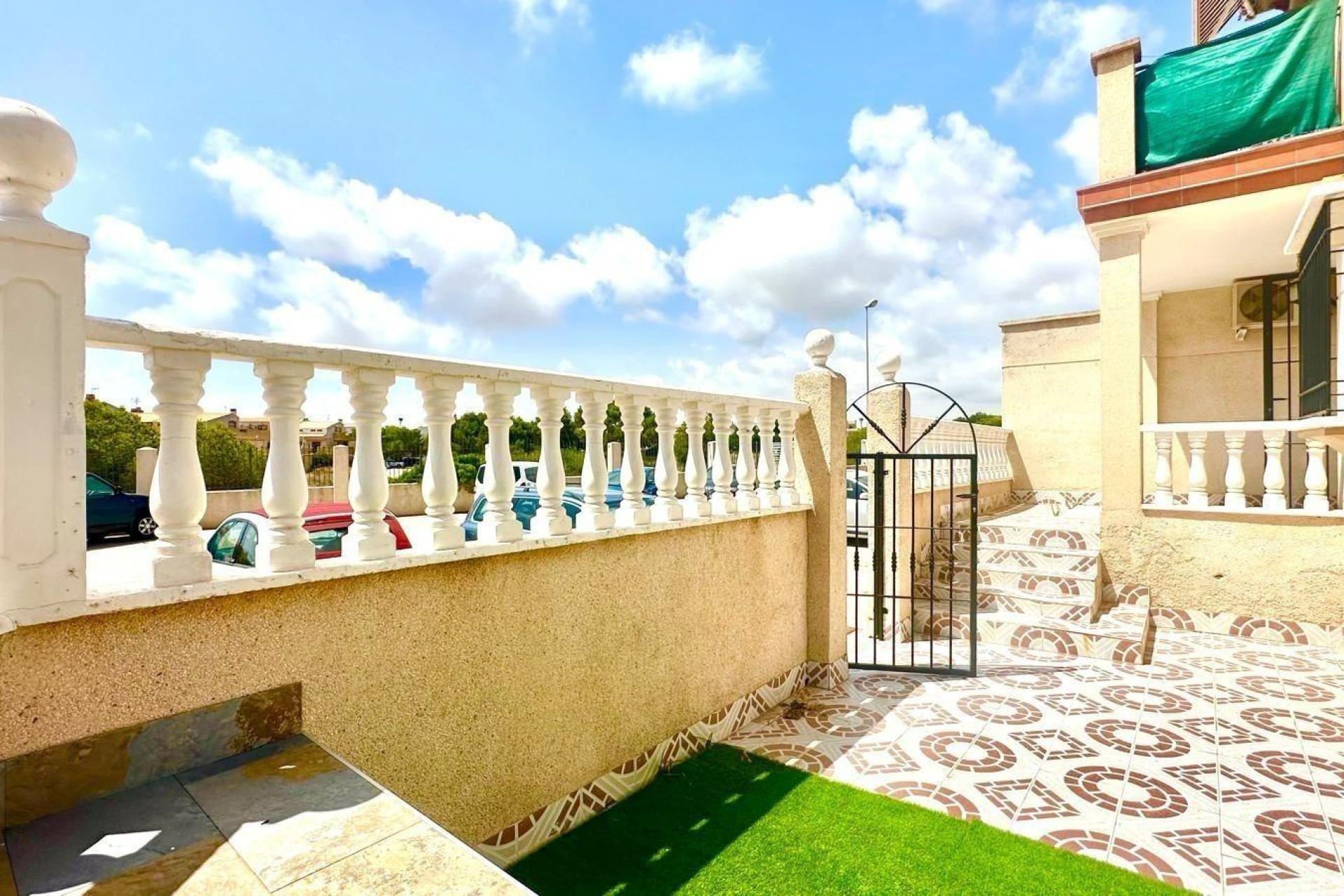 Resale - Apartment  - Orihuela Costa - Playa Flamenca