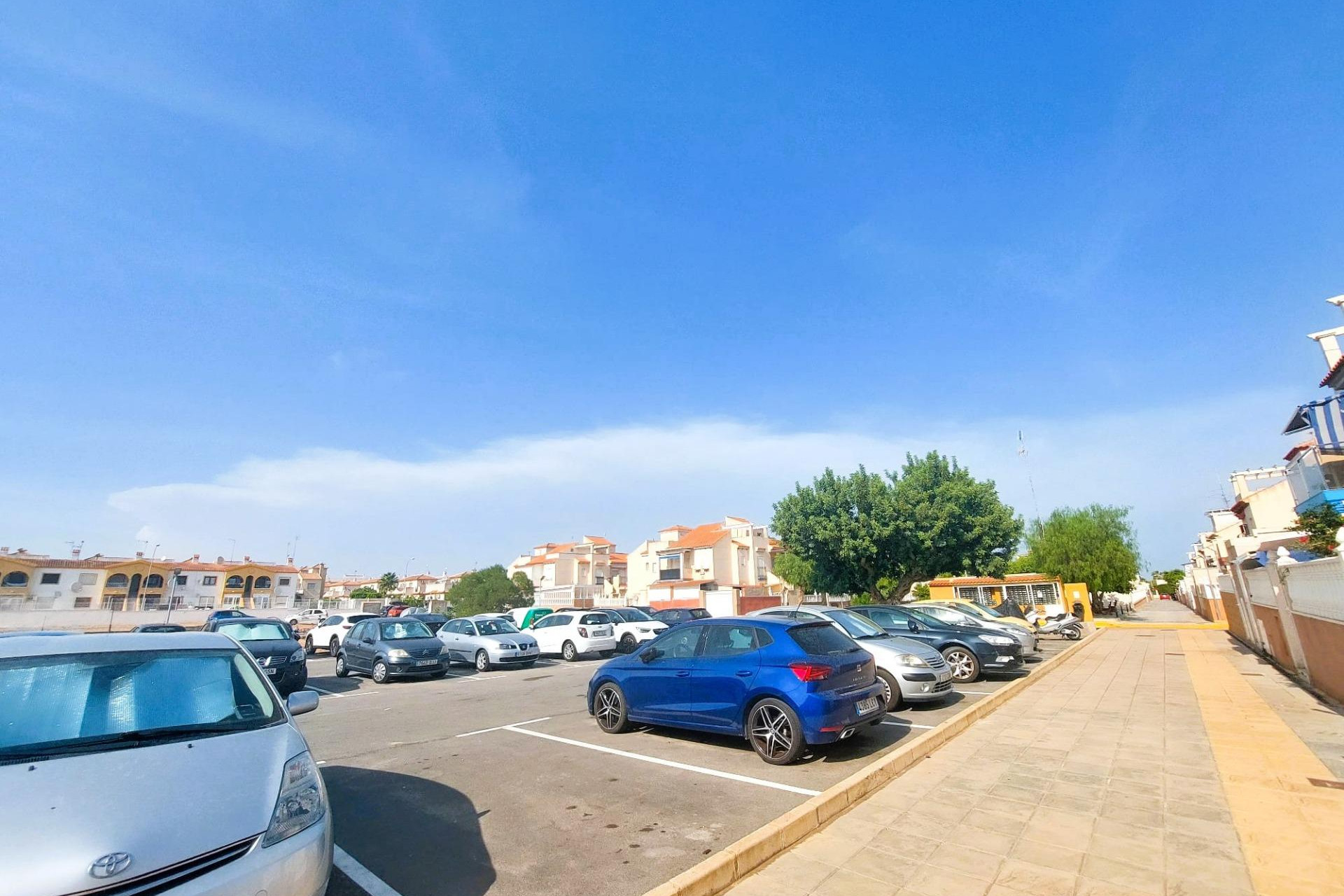 Resale - Apartment  - Orihuela Costa - Playa Flamenca