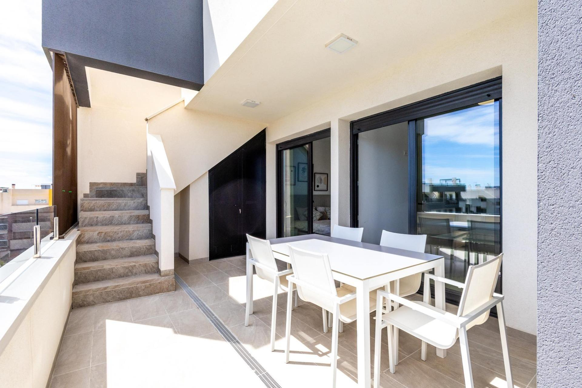 Resale - Apartment  - Orihuela Costa - Playa Flamenca