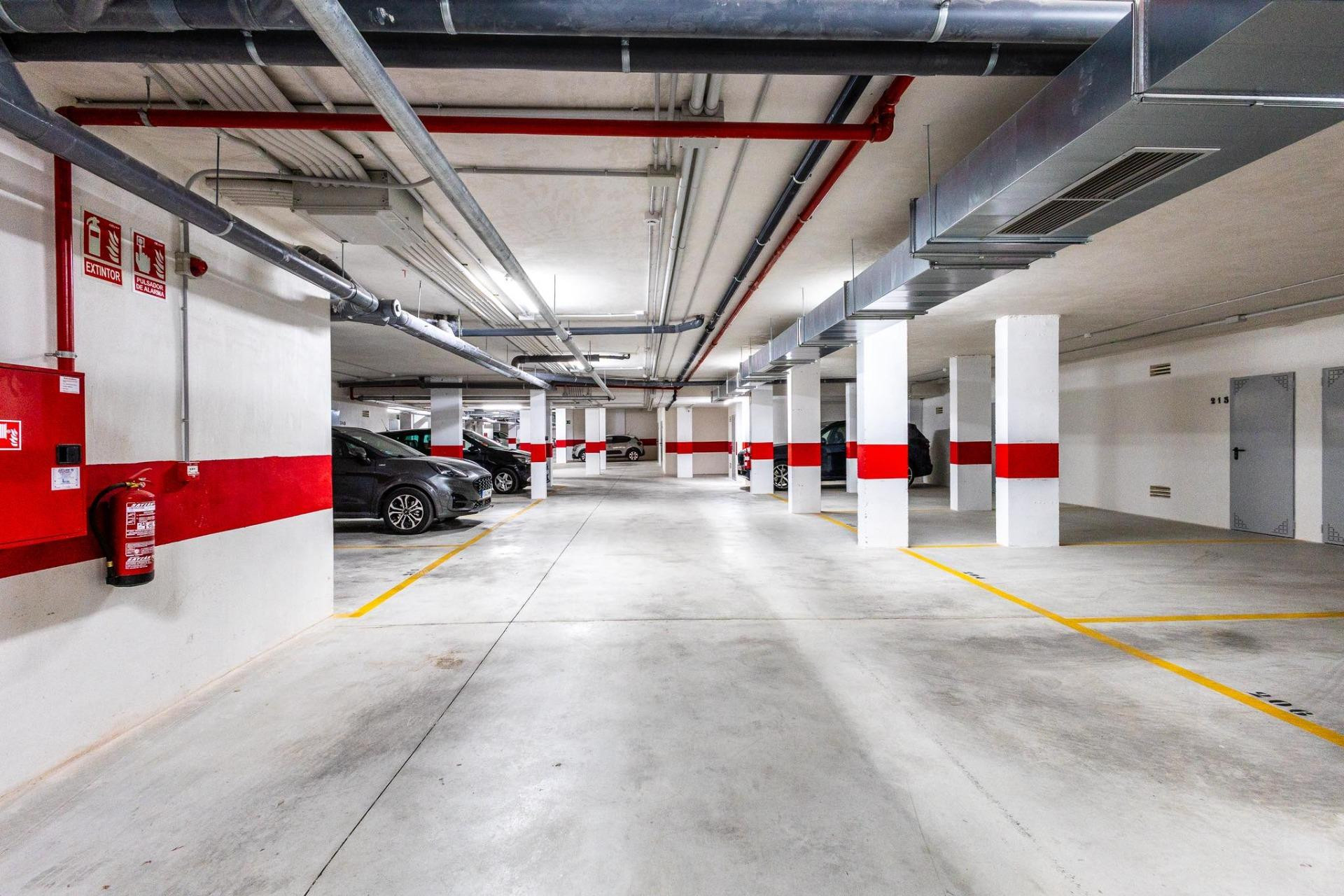 Resale - Apartment  - Orihuela Costa - Playa Flamenca