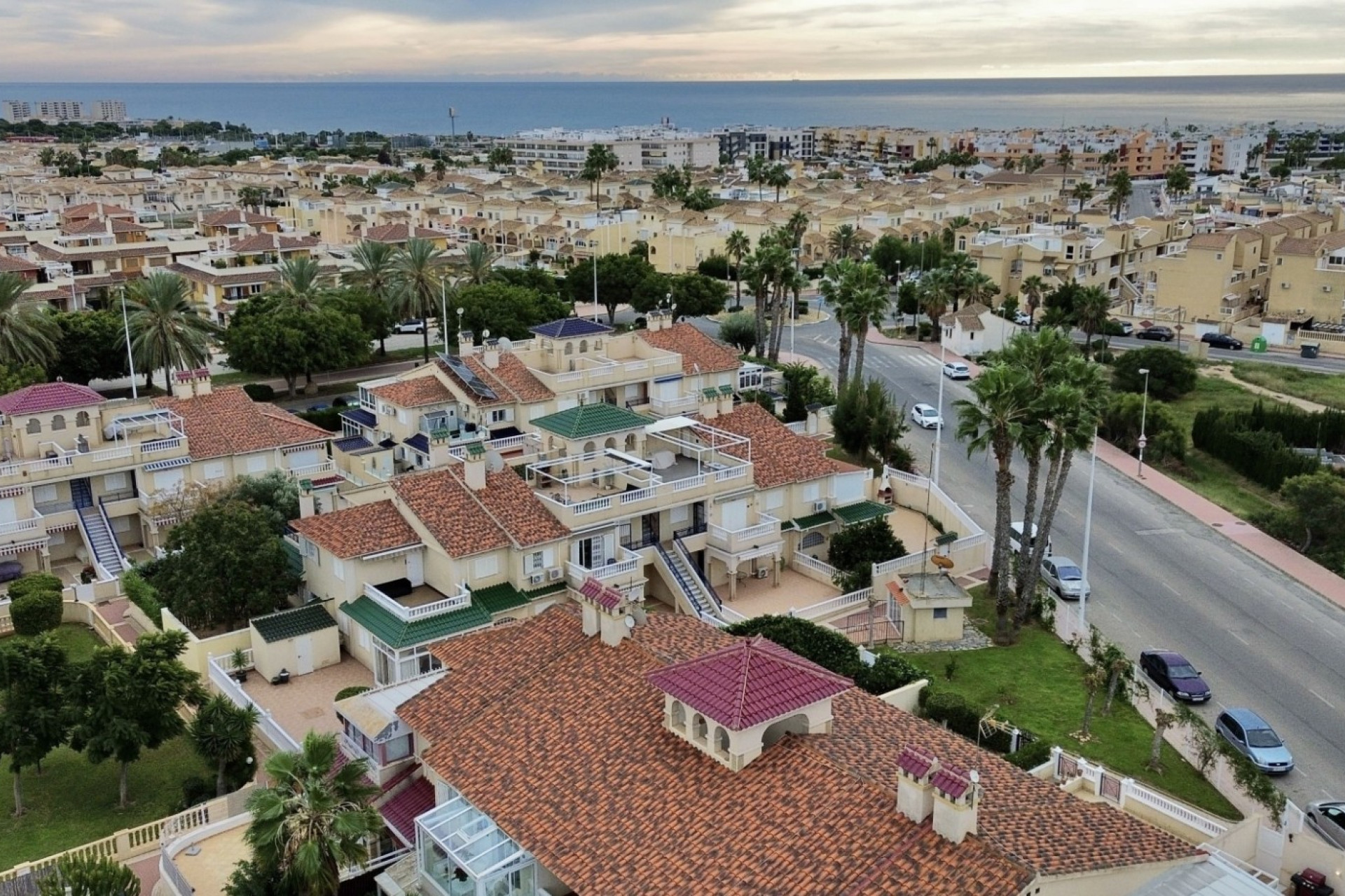 Resale - Apartment  - Orihuela Costa - Playa Flamenca