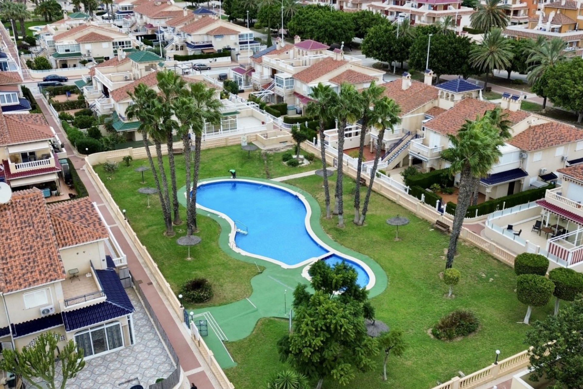 Resale - Apartment  - Orihuela Costa - Playa Flamenca