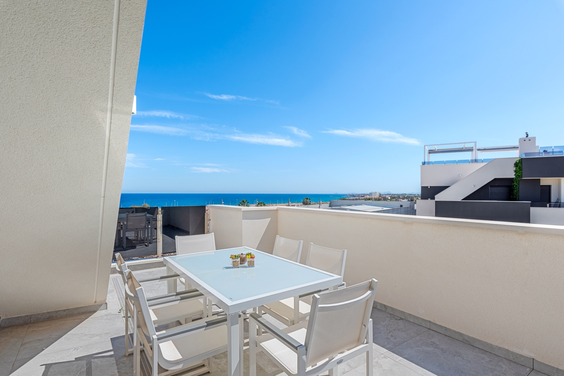 Resale - Apartment  - Orihuela Costa - Playa Flamenca