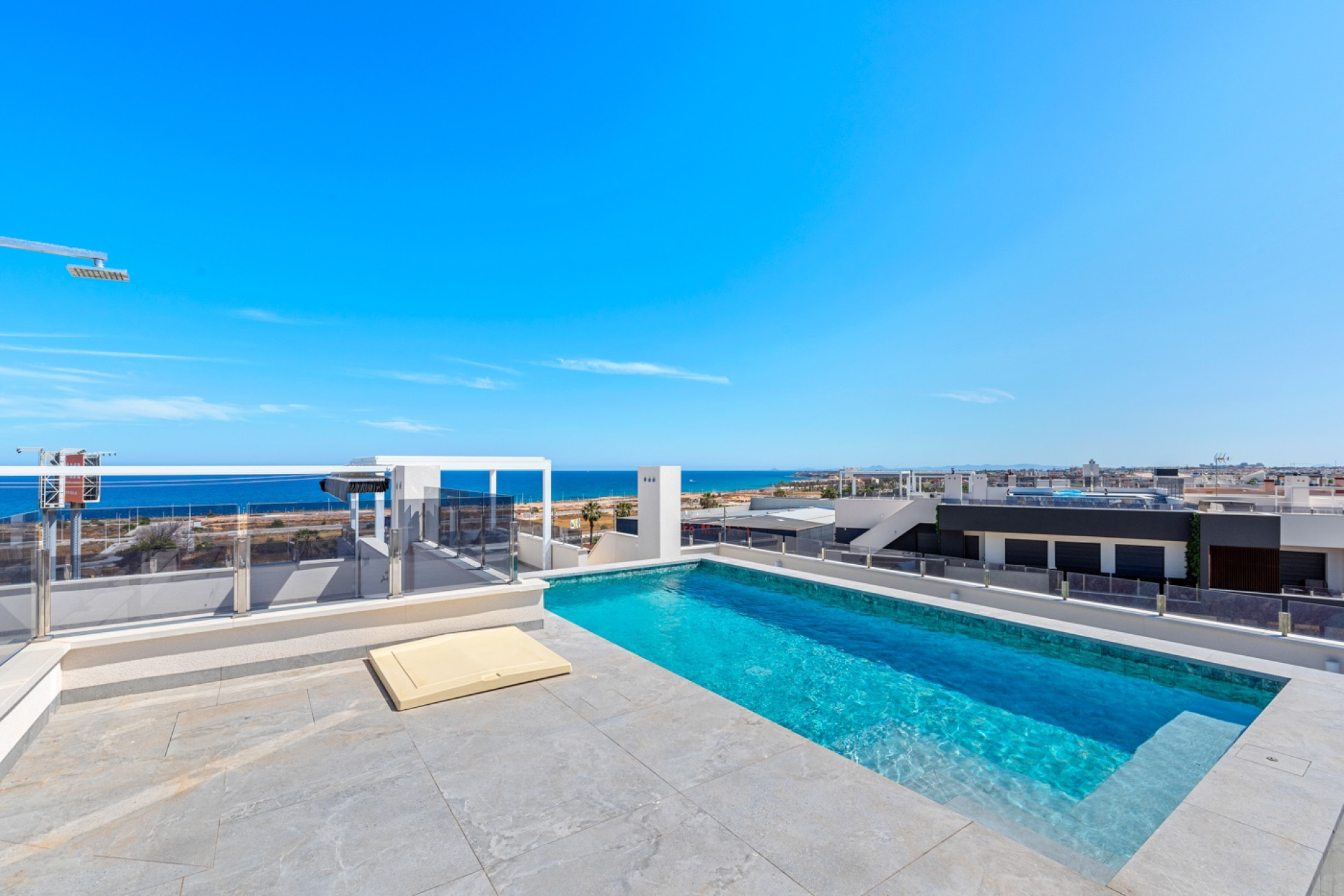 Resale - Apartment  - Orihuela Costa - Playa Flamenca