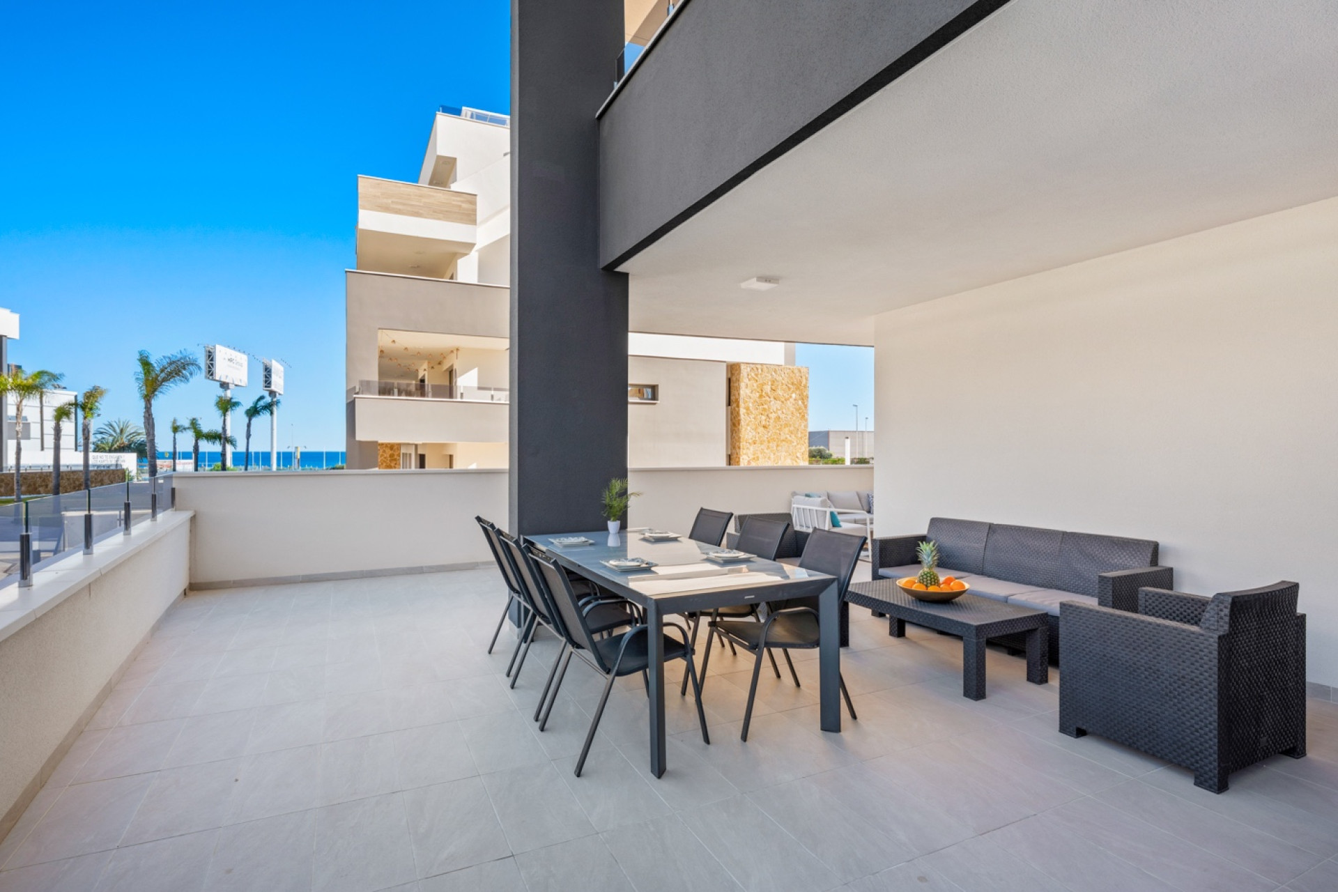 Resale - Apartment  - Orihuela Costa - Playa Flamenca