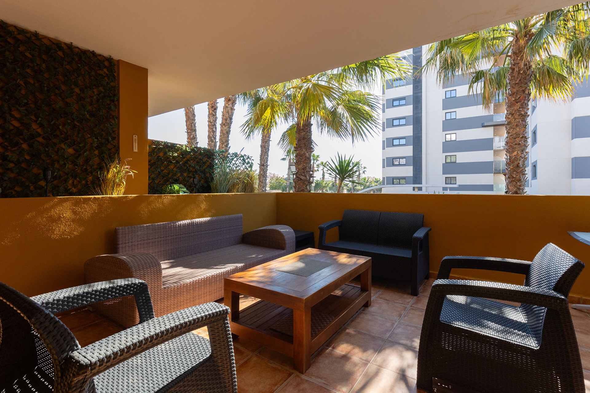 Resale - Apartment  - Orihuela Costa - Punta Prima