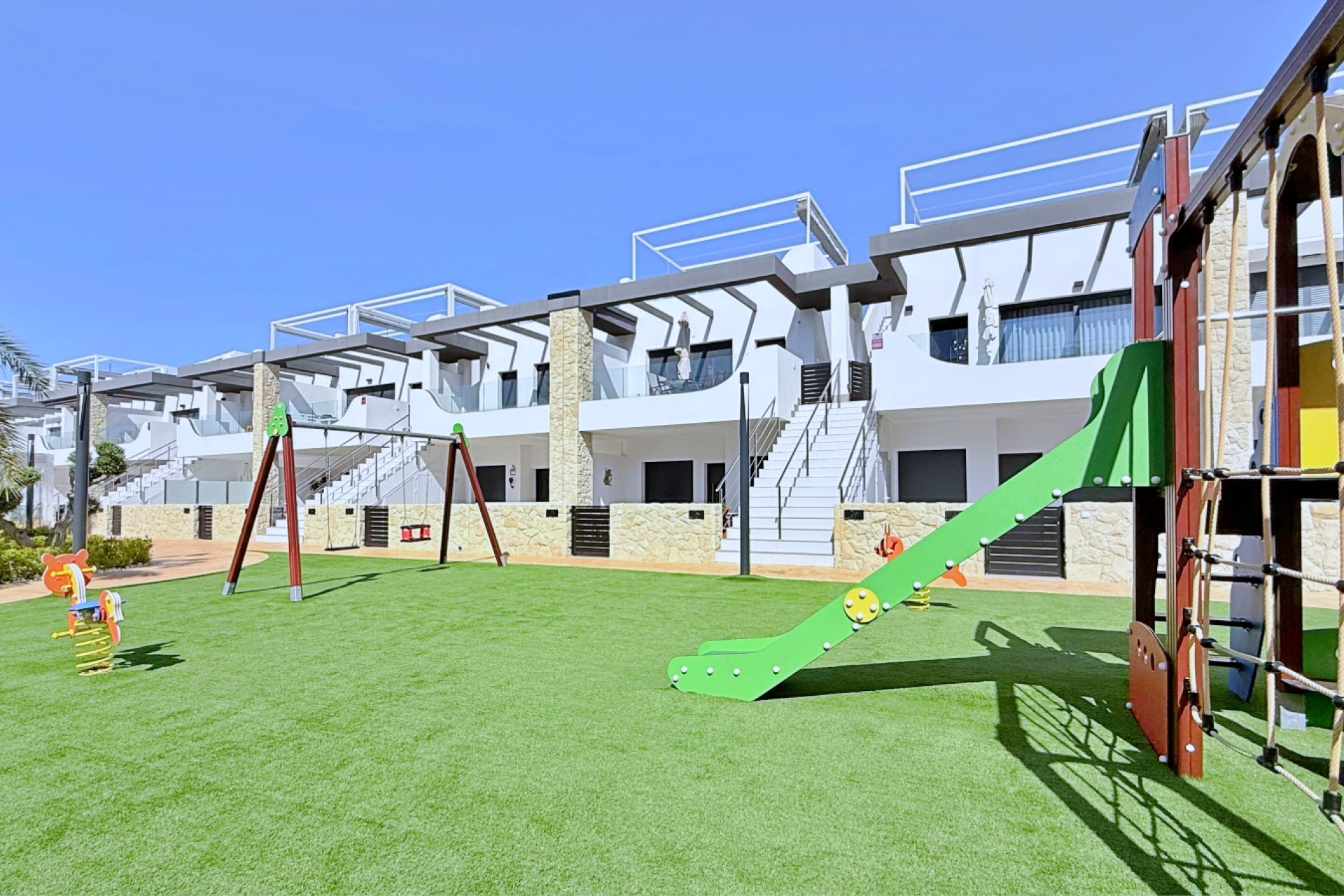 Resale - Apartment  - Orihuela Costa - Punta Prima