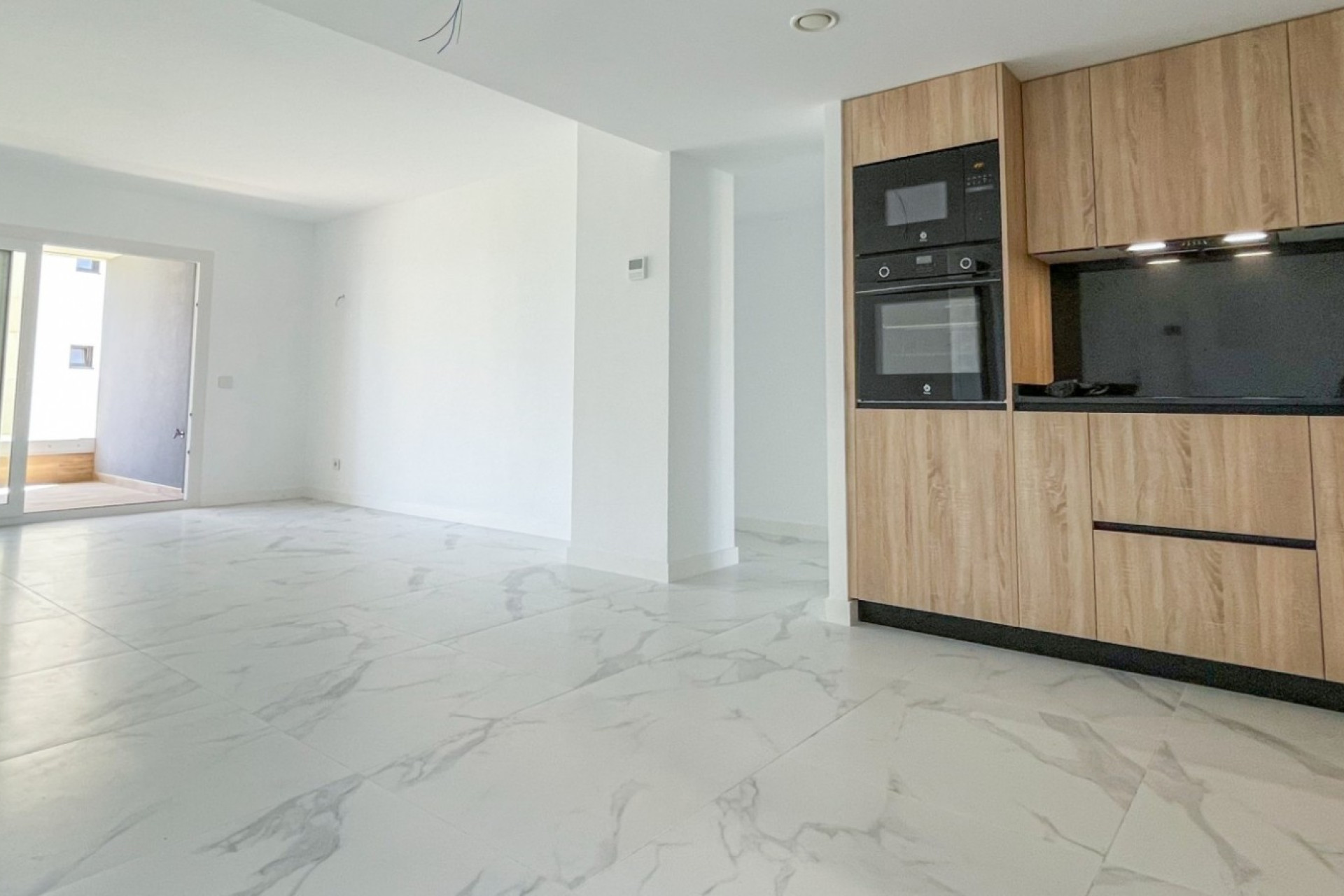 Resale - Apartment  - Orihuela Costa - Punta Prima