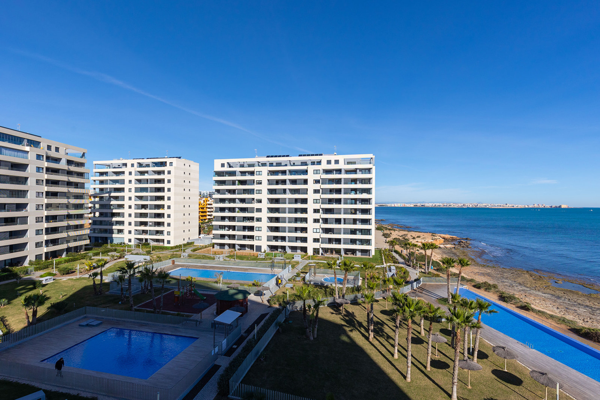 Resale - Apartment  - Orihuela Costa - Punta Prima