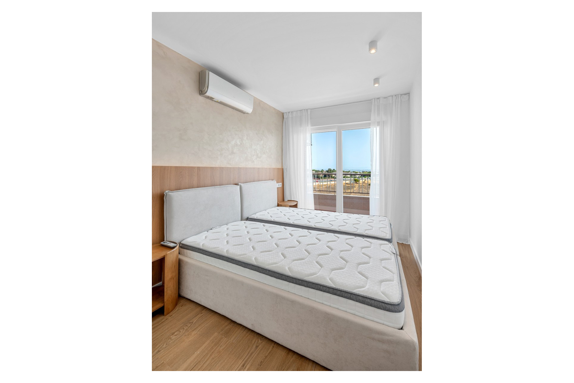 Resale - Apartment  - Orihuela Costa - Punta Prima