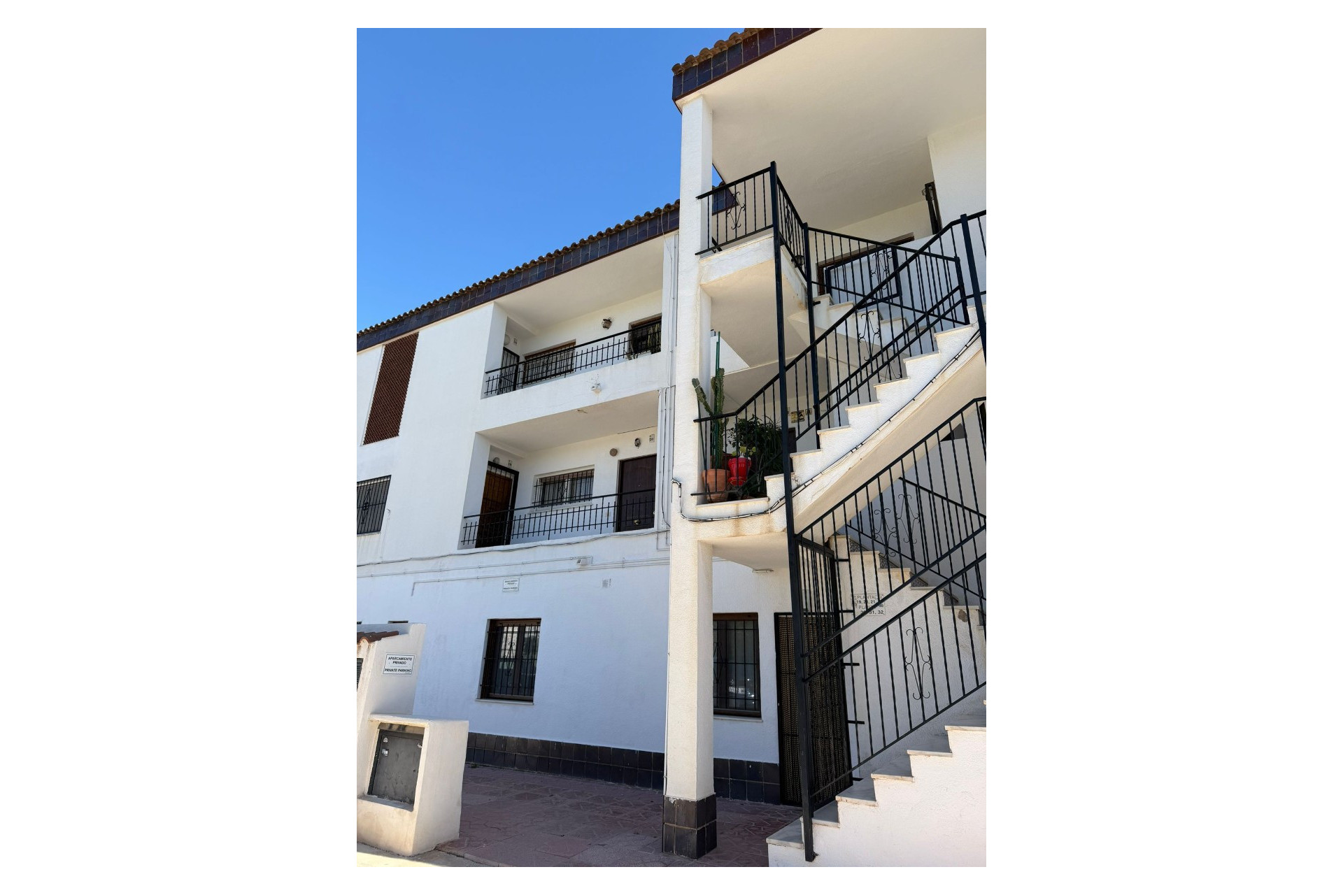 Resale - Apartment  - Orihuela Costa - Punta Prima