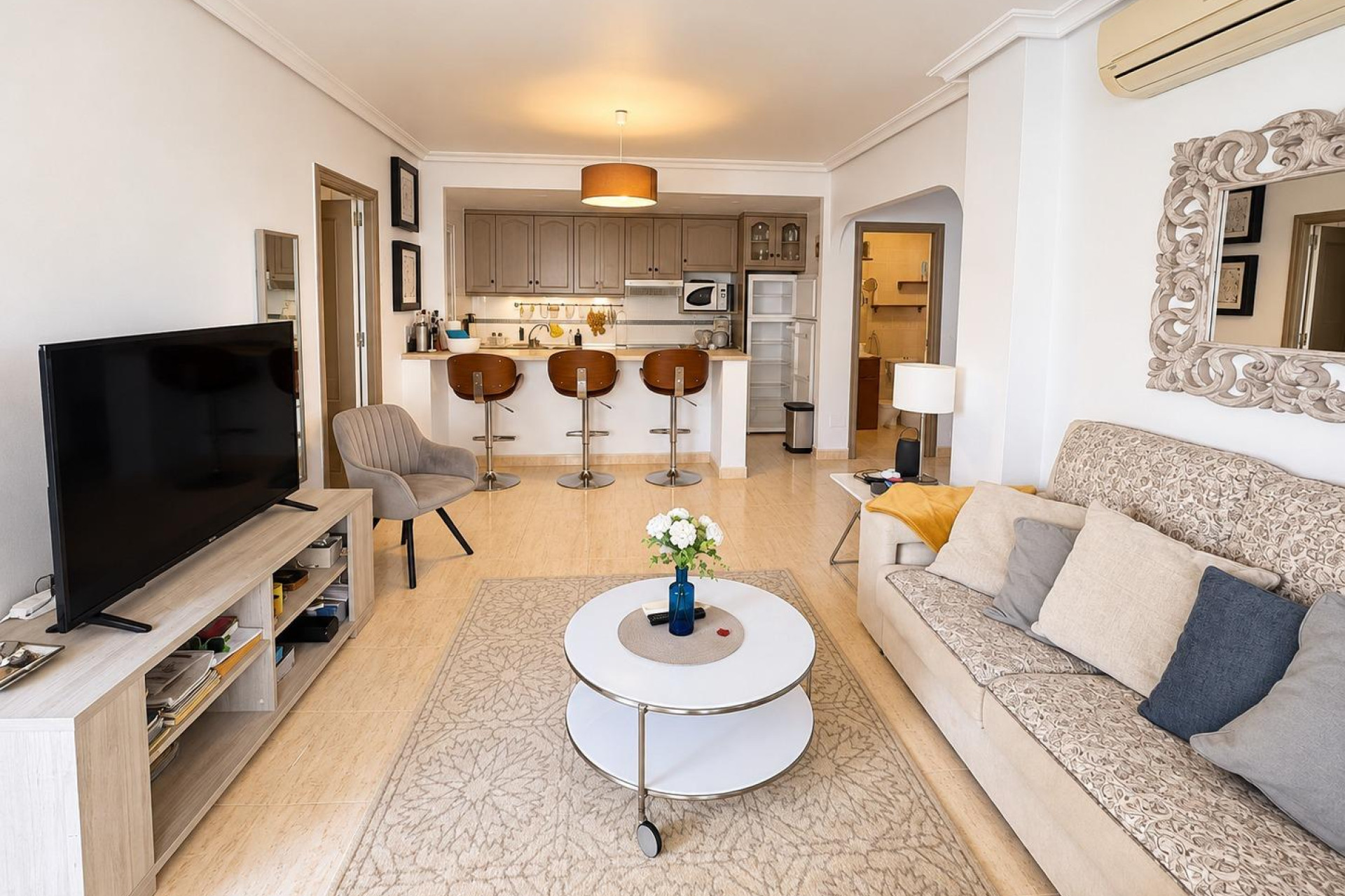 Resale - Apartment  - Orihuela Costa - Punta Prima