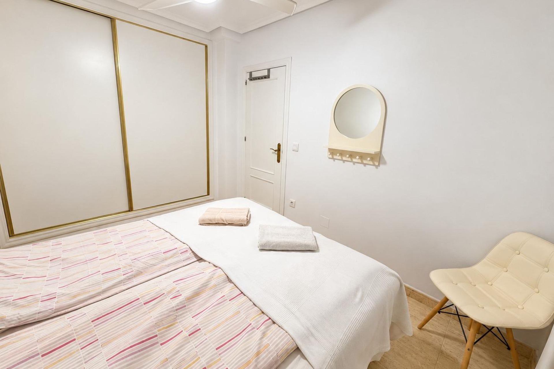 Resale - Apartment  - Orihuela Costa - Punta Prima