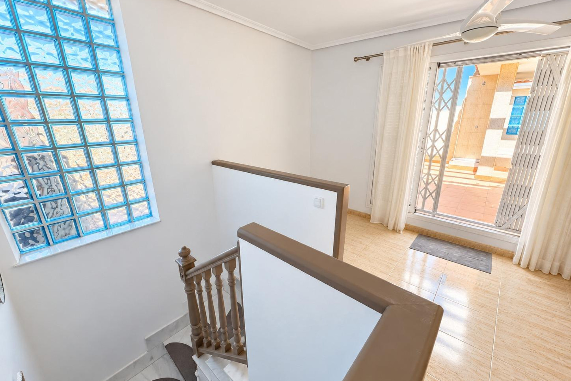 Resale - Apartment  - Orihuela Costa - Punta Prima