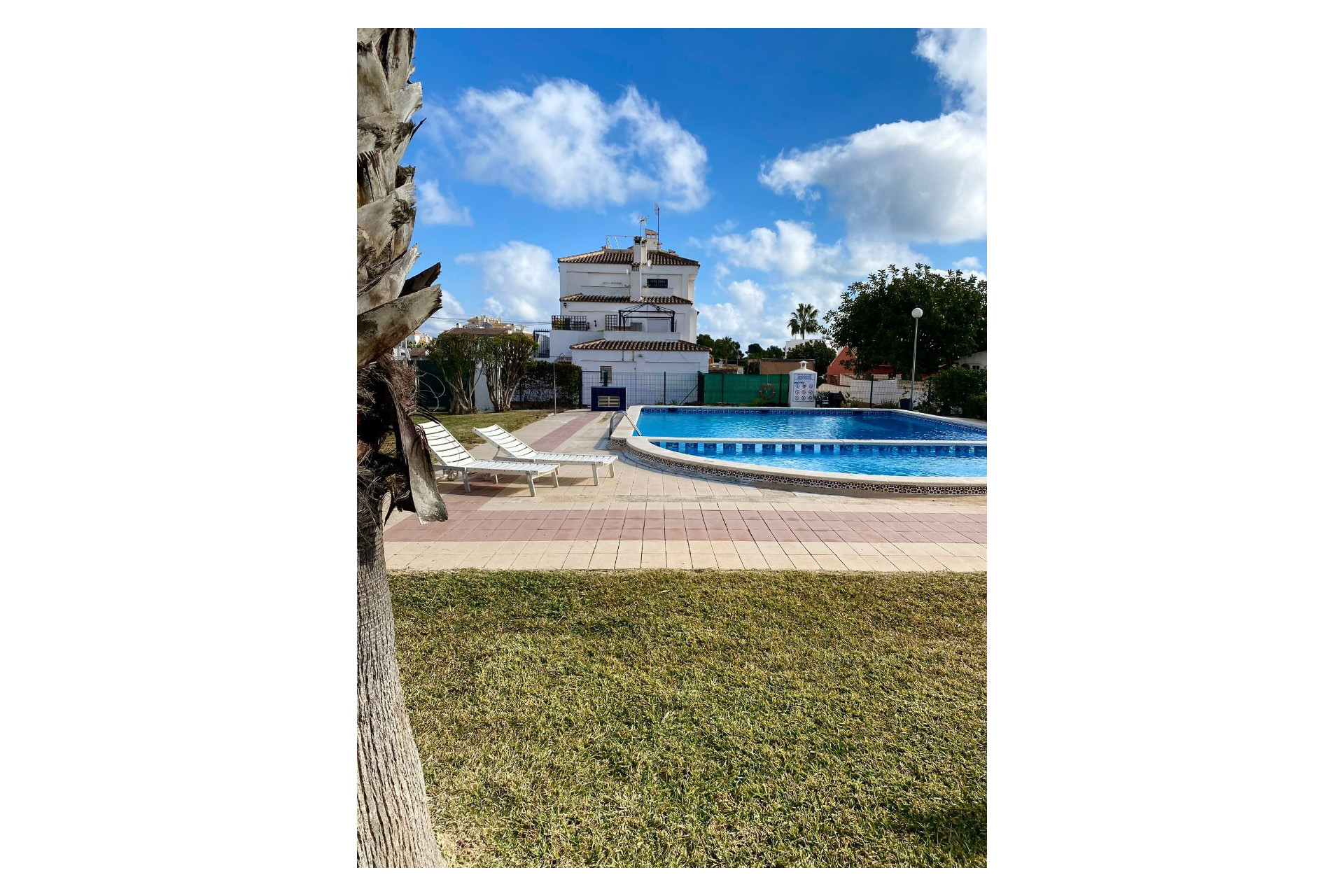 Resale - Apartment  - Orihuela Costa - Punta Prima