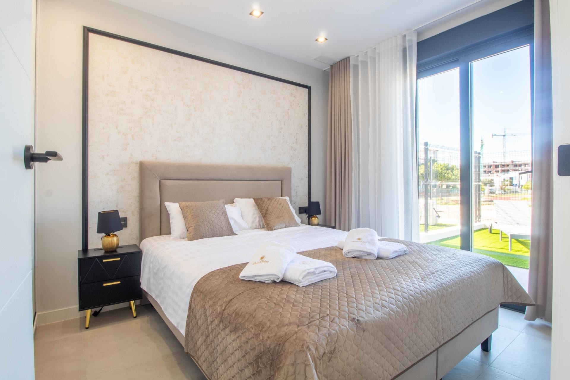 Resale - Apartment  - Orihuela Costa - Punta Prima