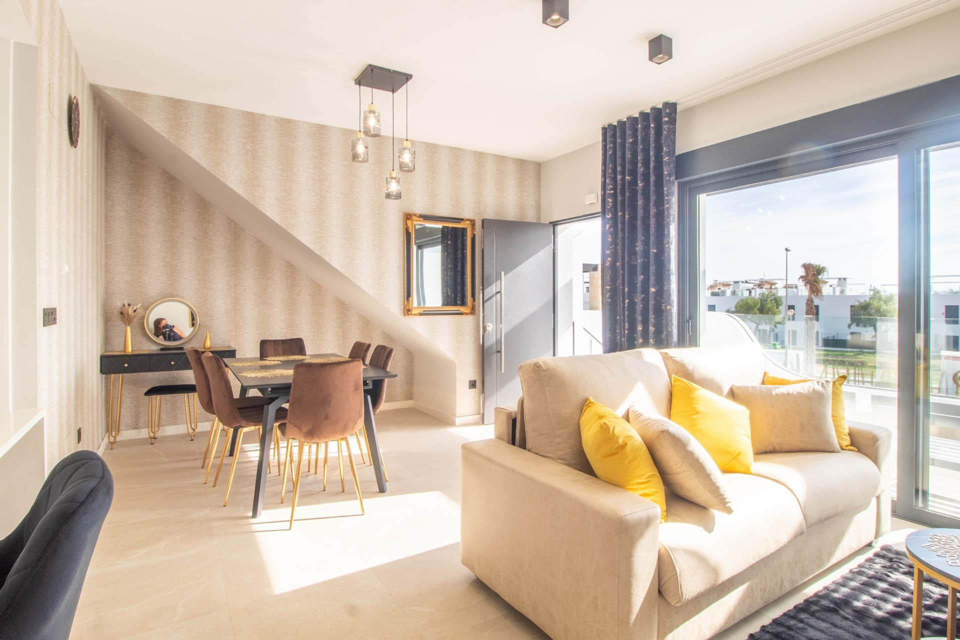 Resale - Apartment  - Orihuela Costa - Punta Prima