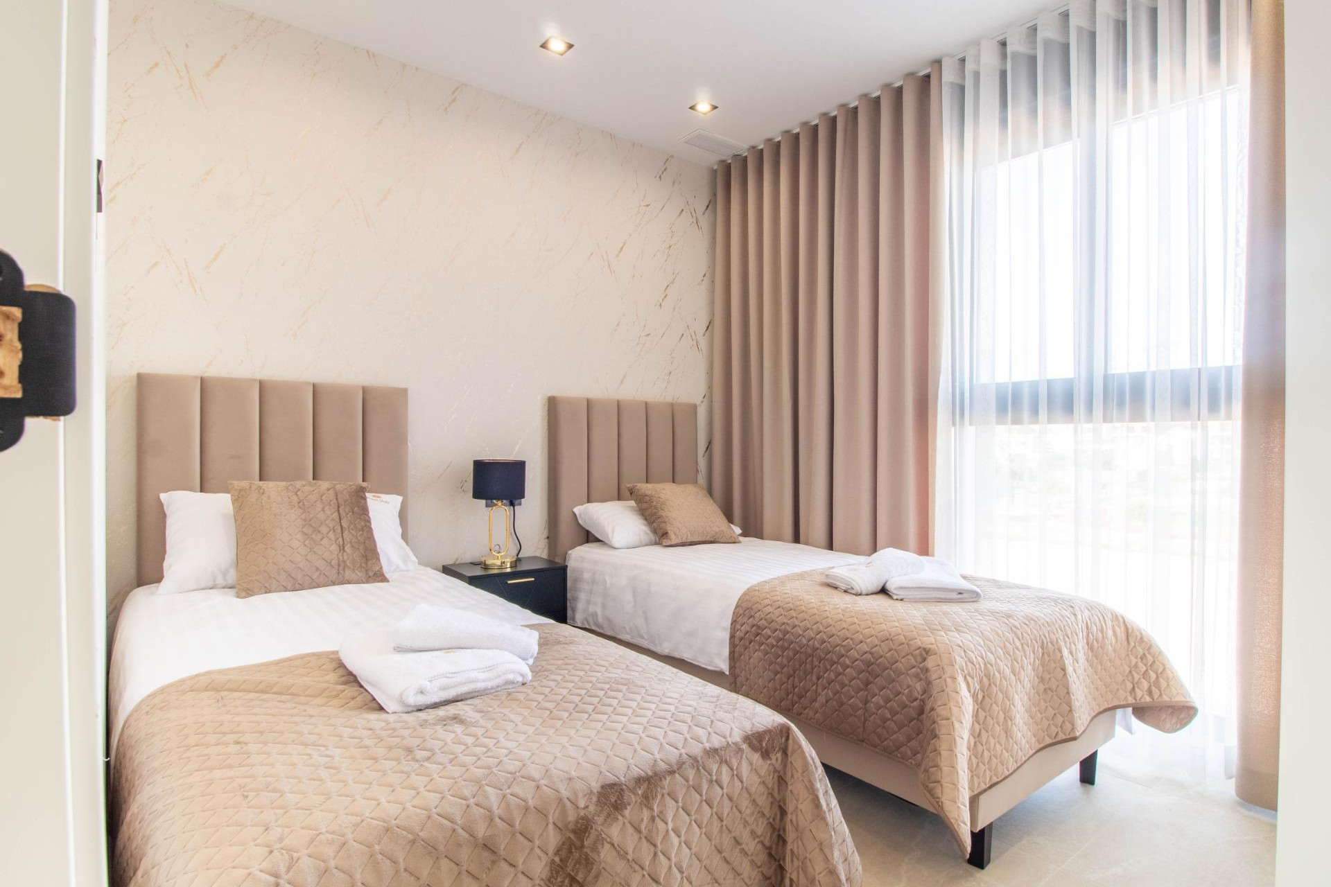 Resale - Apartment  - Orihuela Costa - Punta Prima