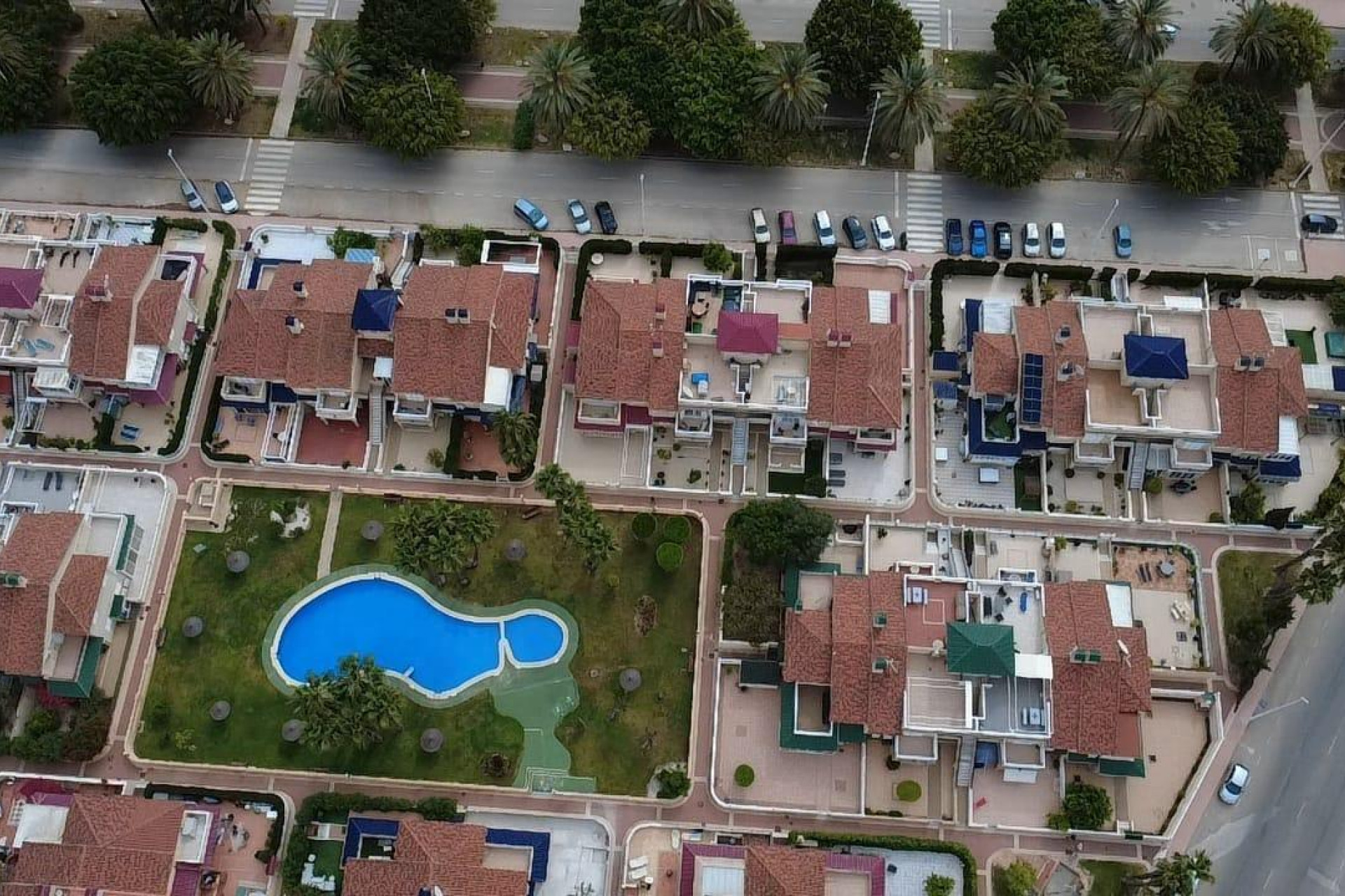 Resale - Apartment  - Orihuela Costa - Punta Prima