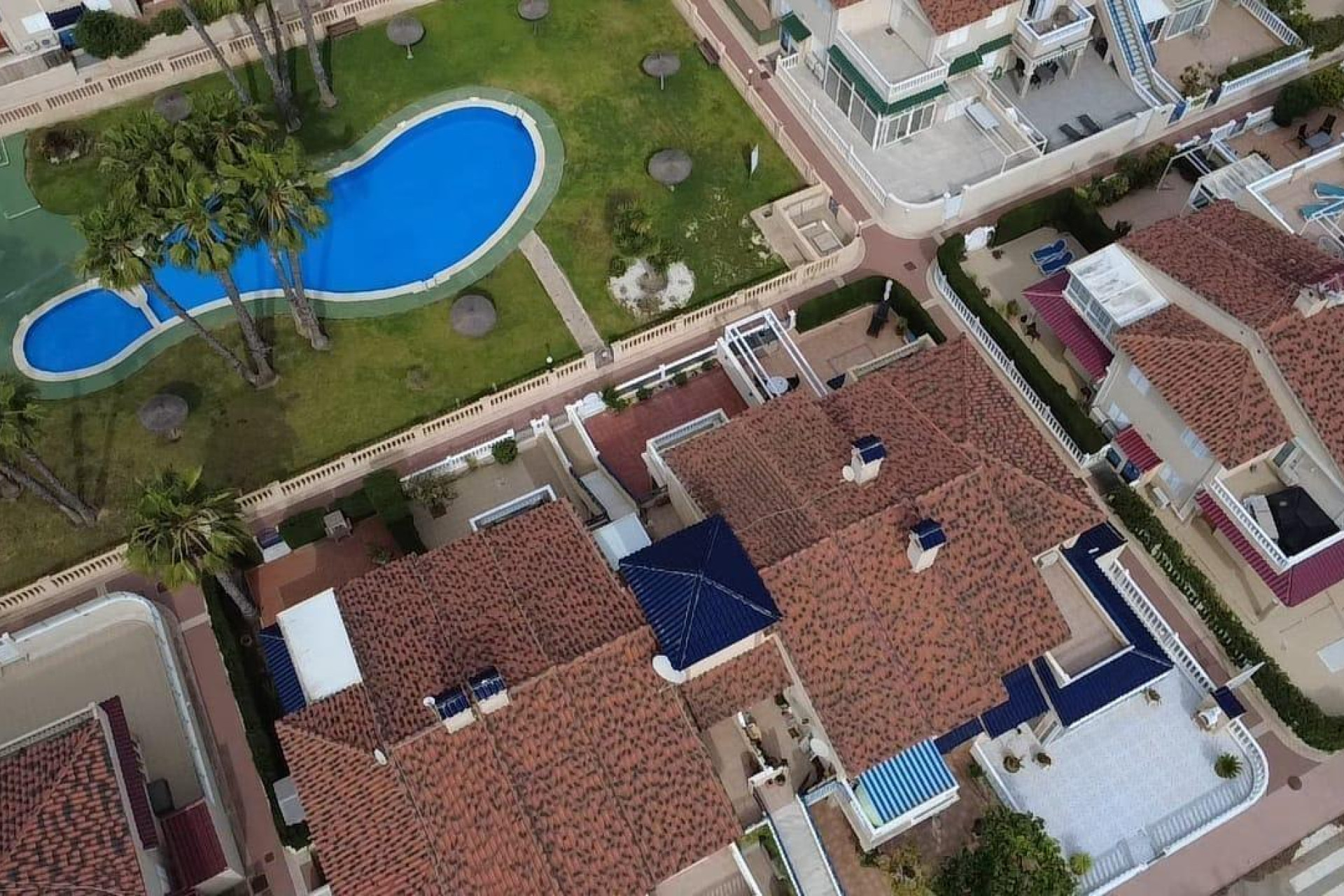 Resale - Apartment  - Orihuela Costa - Punta Prima