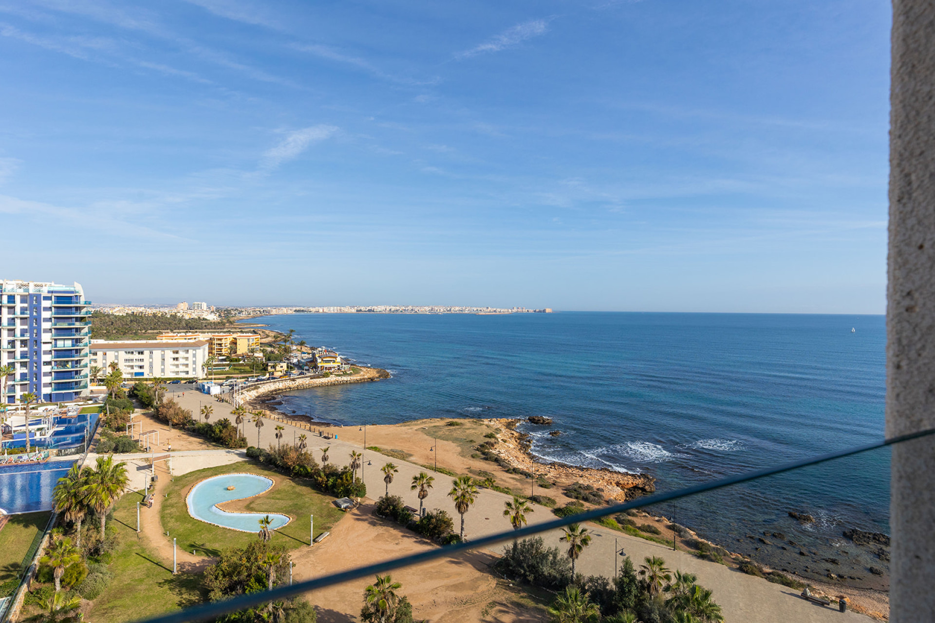 Resale - Apartment  - Orihuela Costa - Punta Prima