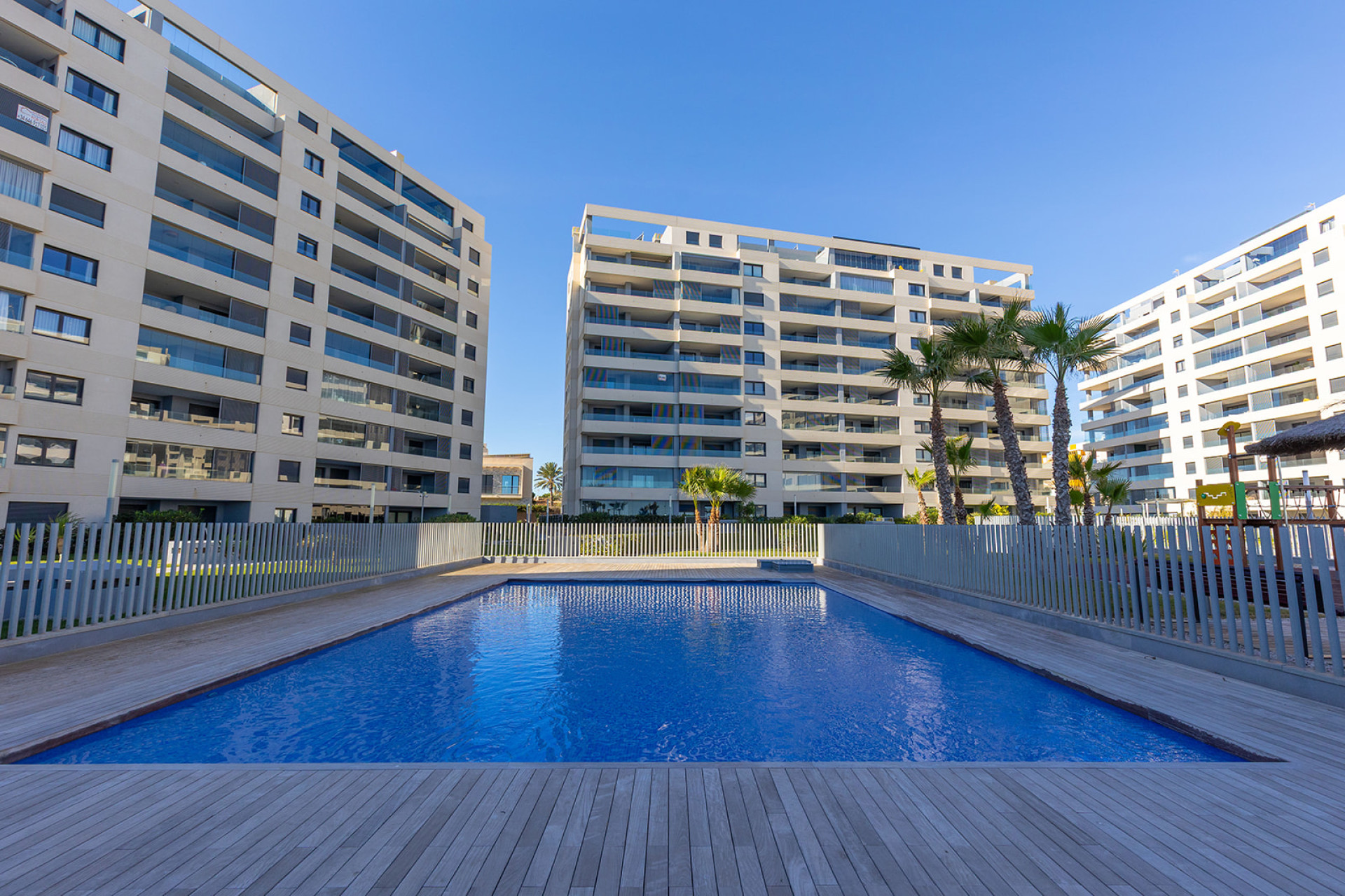 Resale - Apartment  - Orihuela Costa - Punta Prima