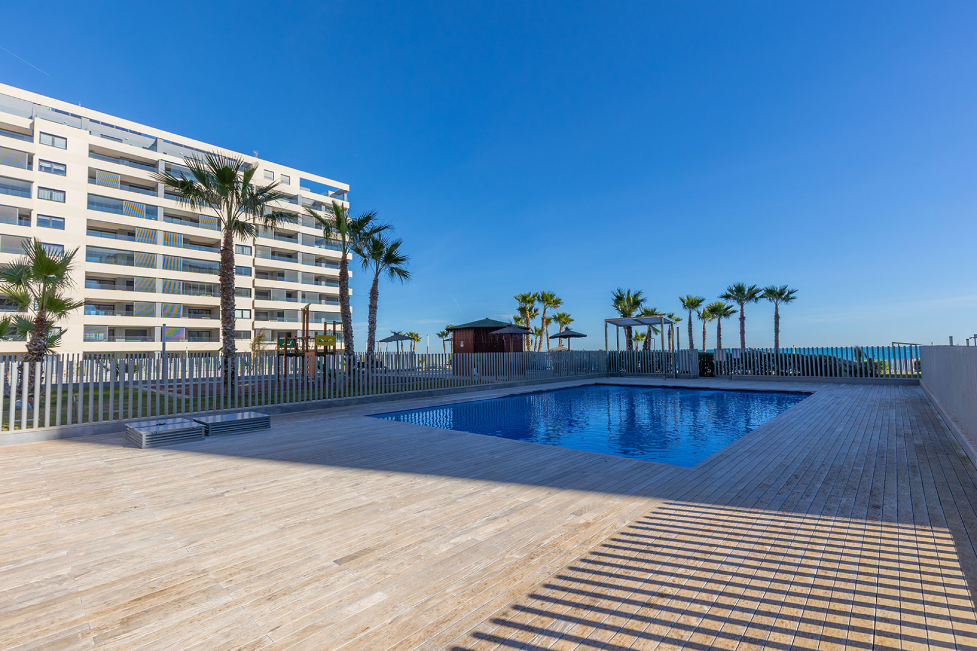 Resale - Apartment  - Orihuela Costa - Punta Prima
