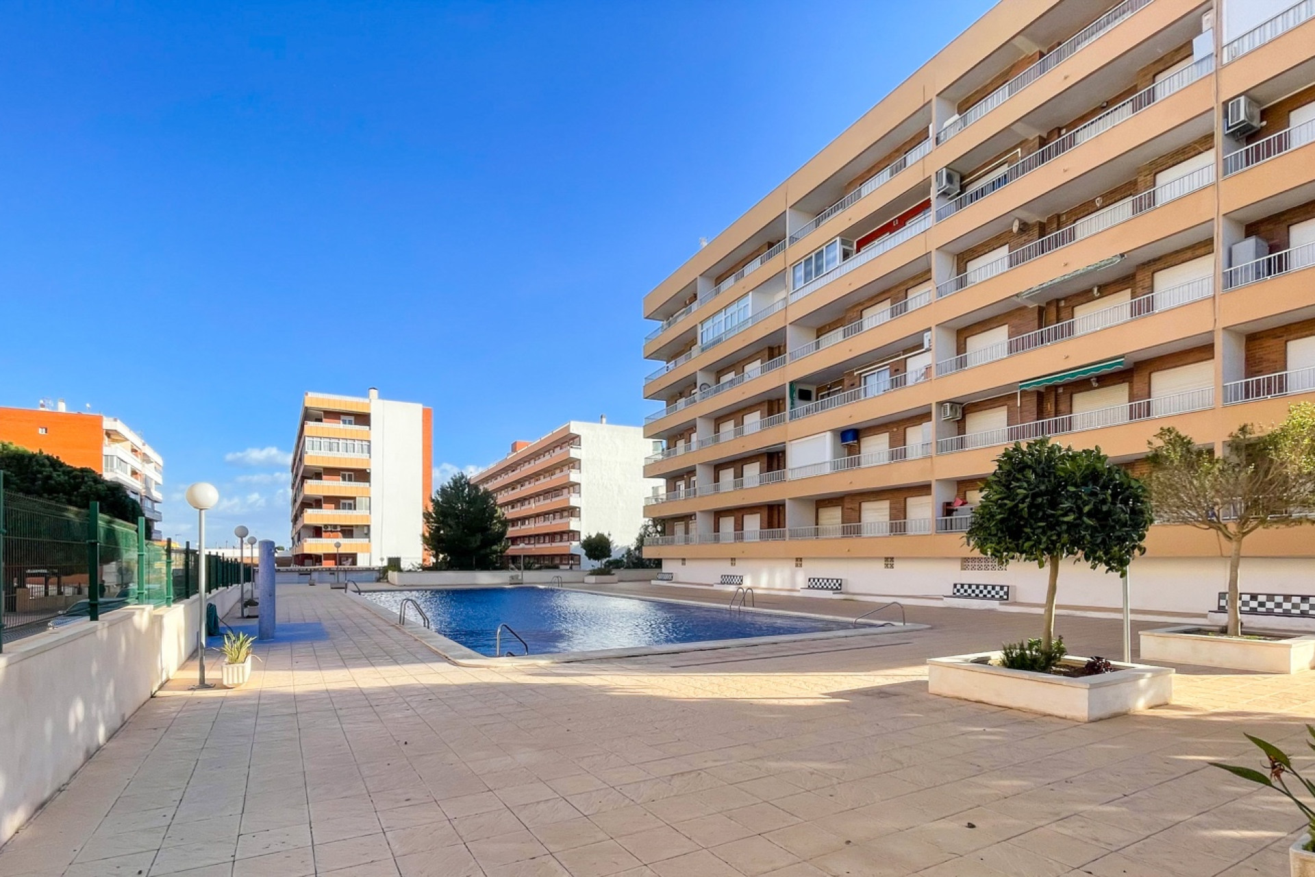 Resale - Apartment  - Orihuela Costa - Punta Prima
