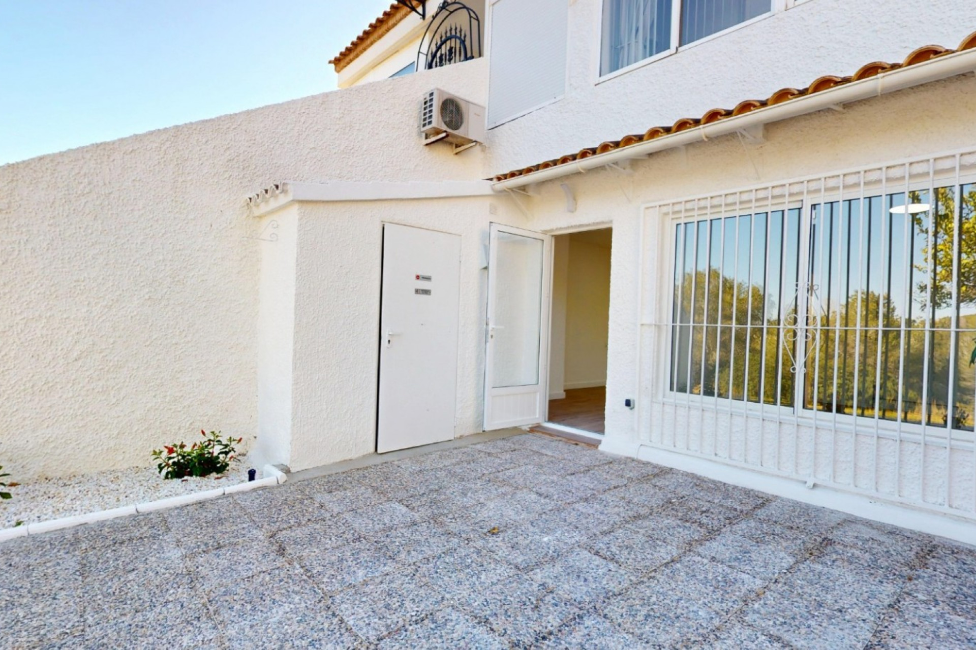 Resale - Apartment  - Orihuela Costa - Villamartin