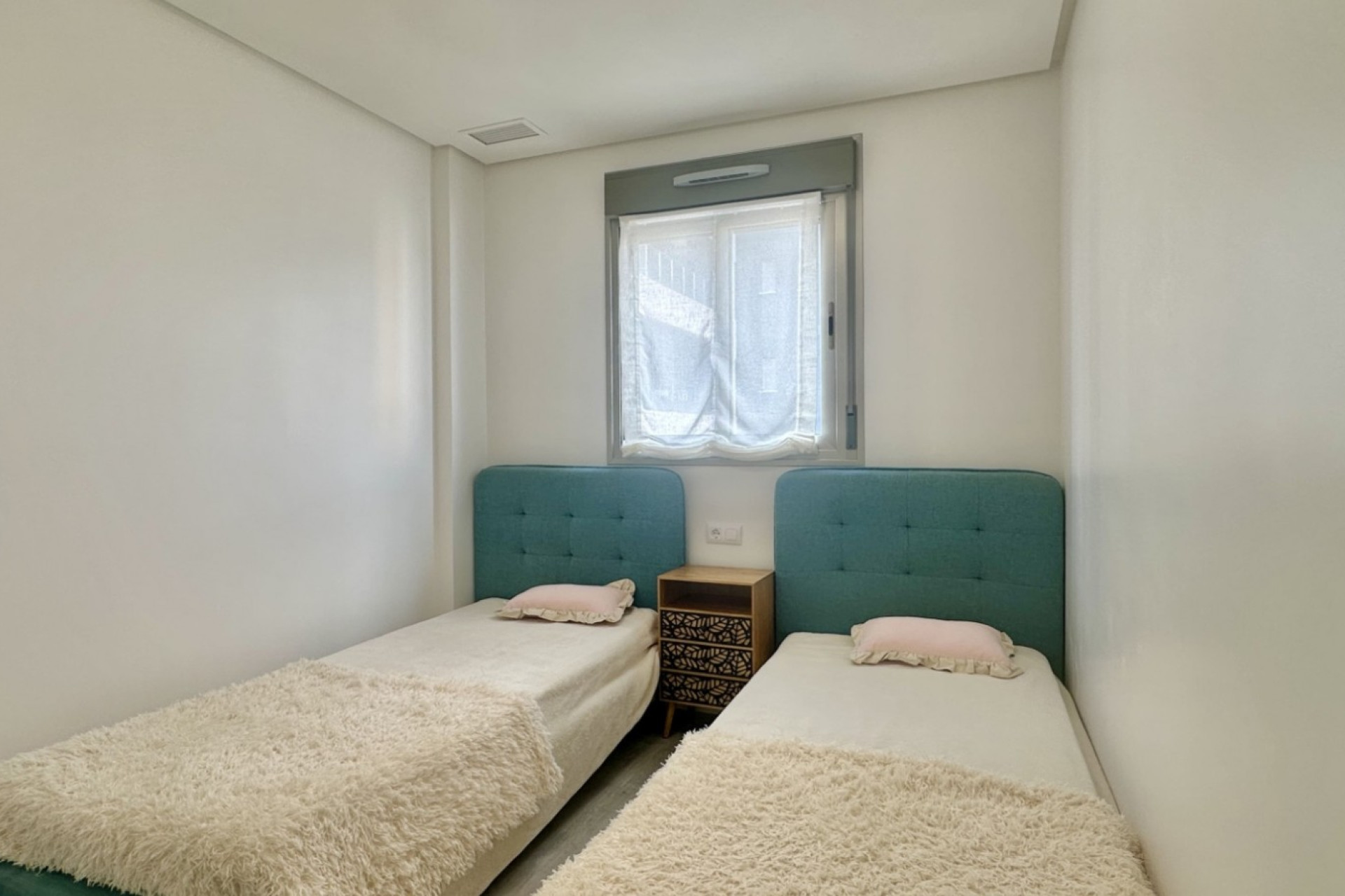 Resale - Apartment  - Orihuela Costa - Villamartin