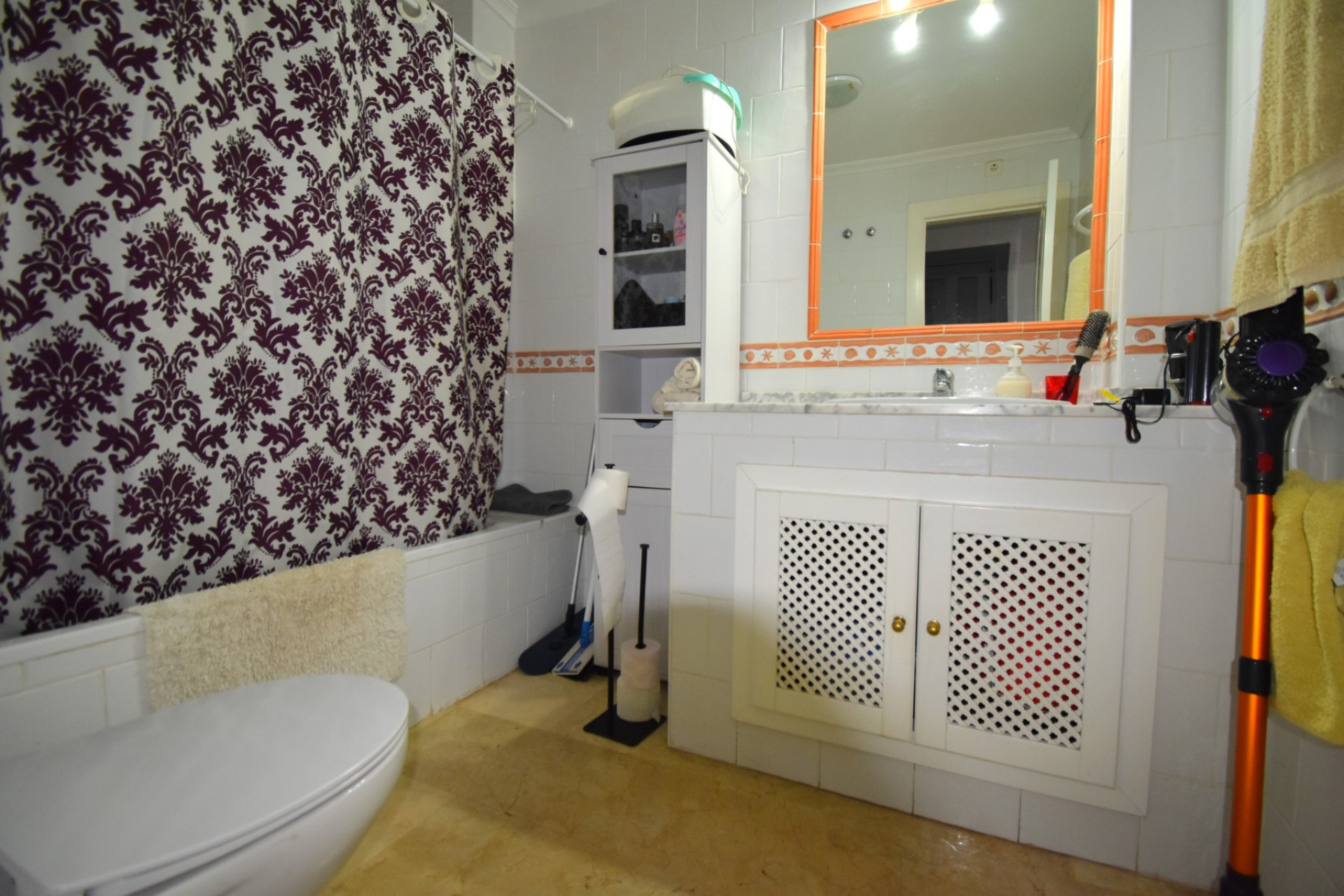 Resale - Apartment  - Orihuela Costa - Villamartin