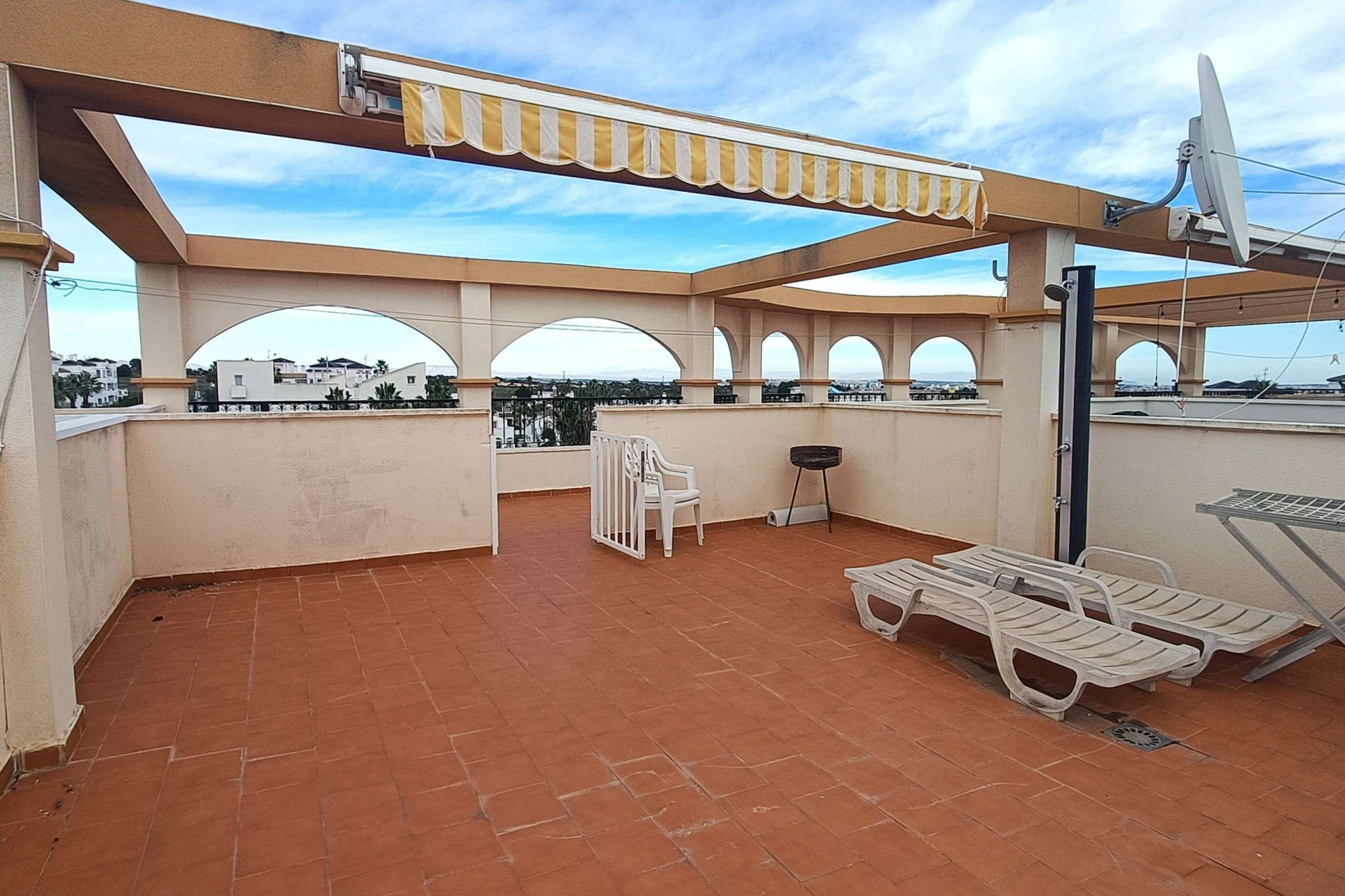 Resale - Apartment  - Orihuela Costa - Villamartin