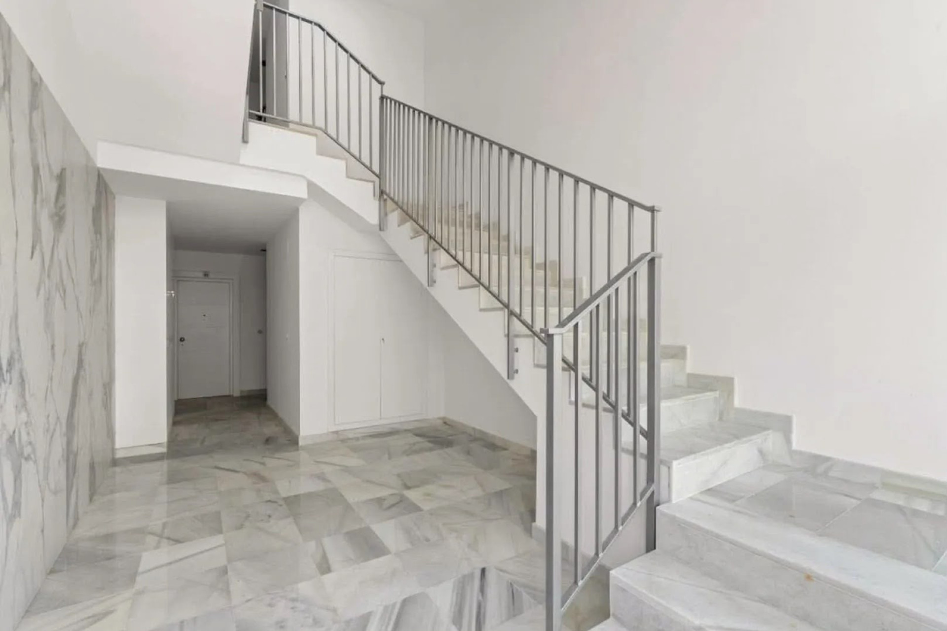 Resale - Apartment  - Orihuela Costa - Villamartin