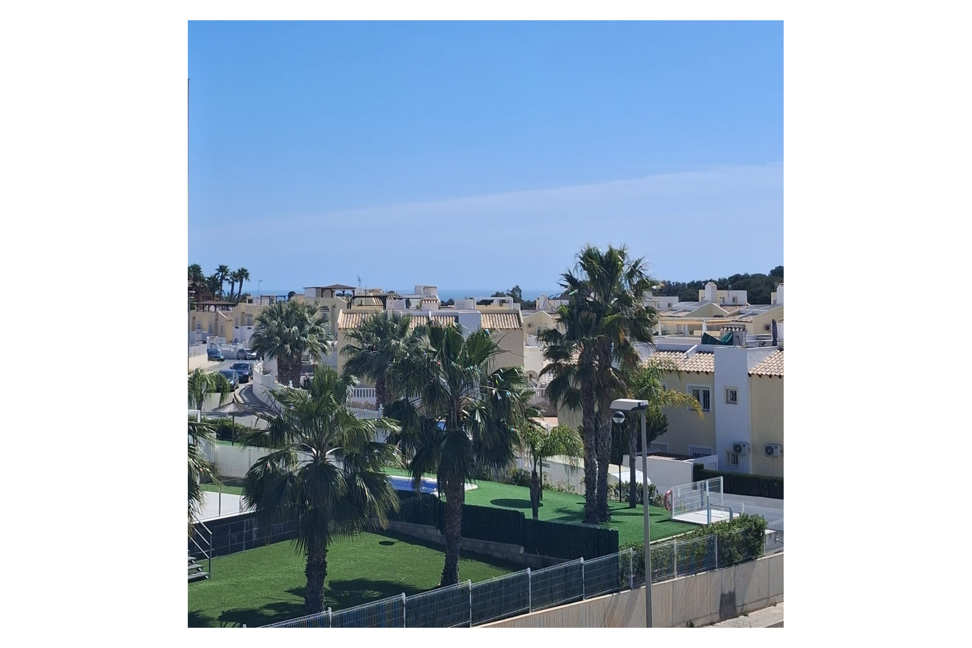 Resale - Apartment  - Orihuela Costa - Villamartin