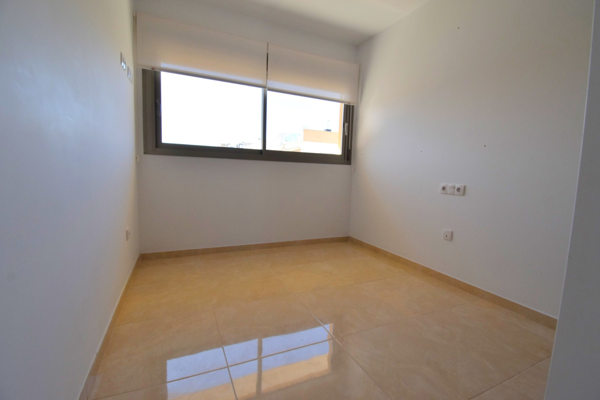 Resale - Apartment  - Orihuela Costa - Villamartin