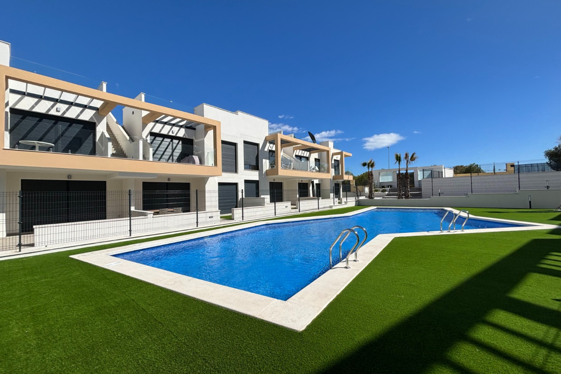 Resale - Apartment  - Orihuela Costa - Villamartin