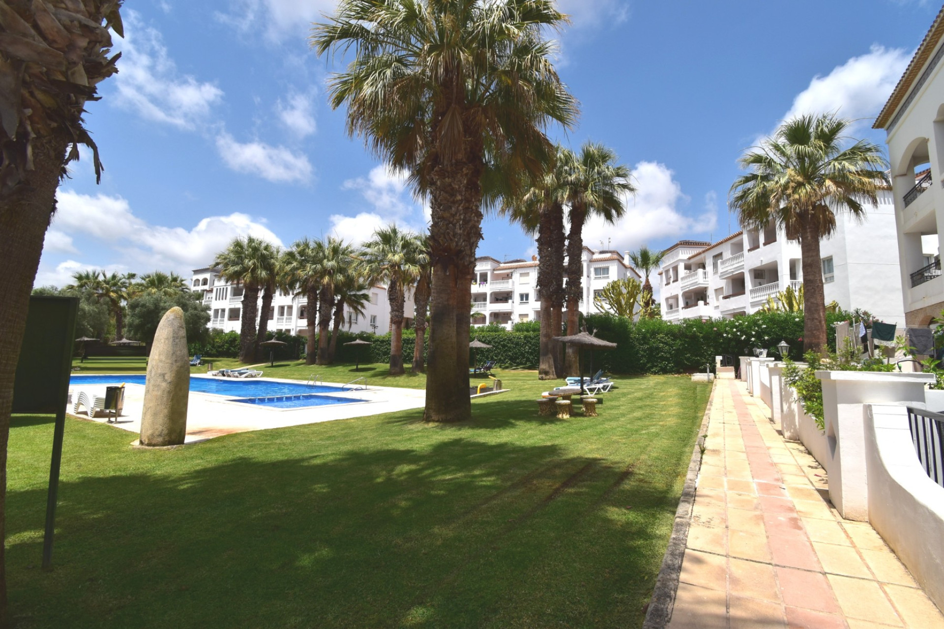 Resale - Apartment  - Orihuela Costa - Villamartin