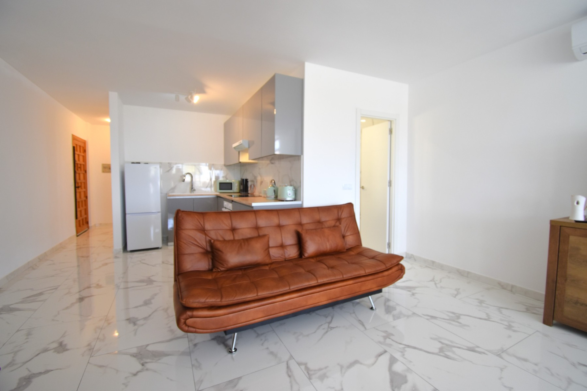 Resale - Apartment  - Orihuela Costa - Villamartin