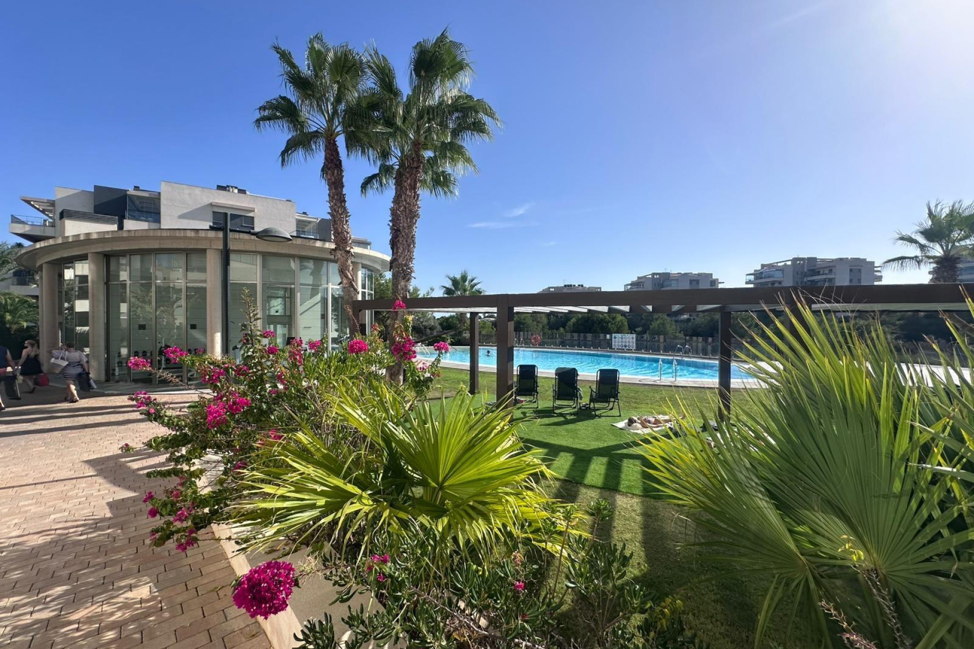 Resale - Apartment  - Orihuela Costa - Villamartín