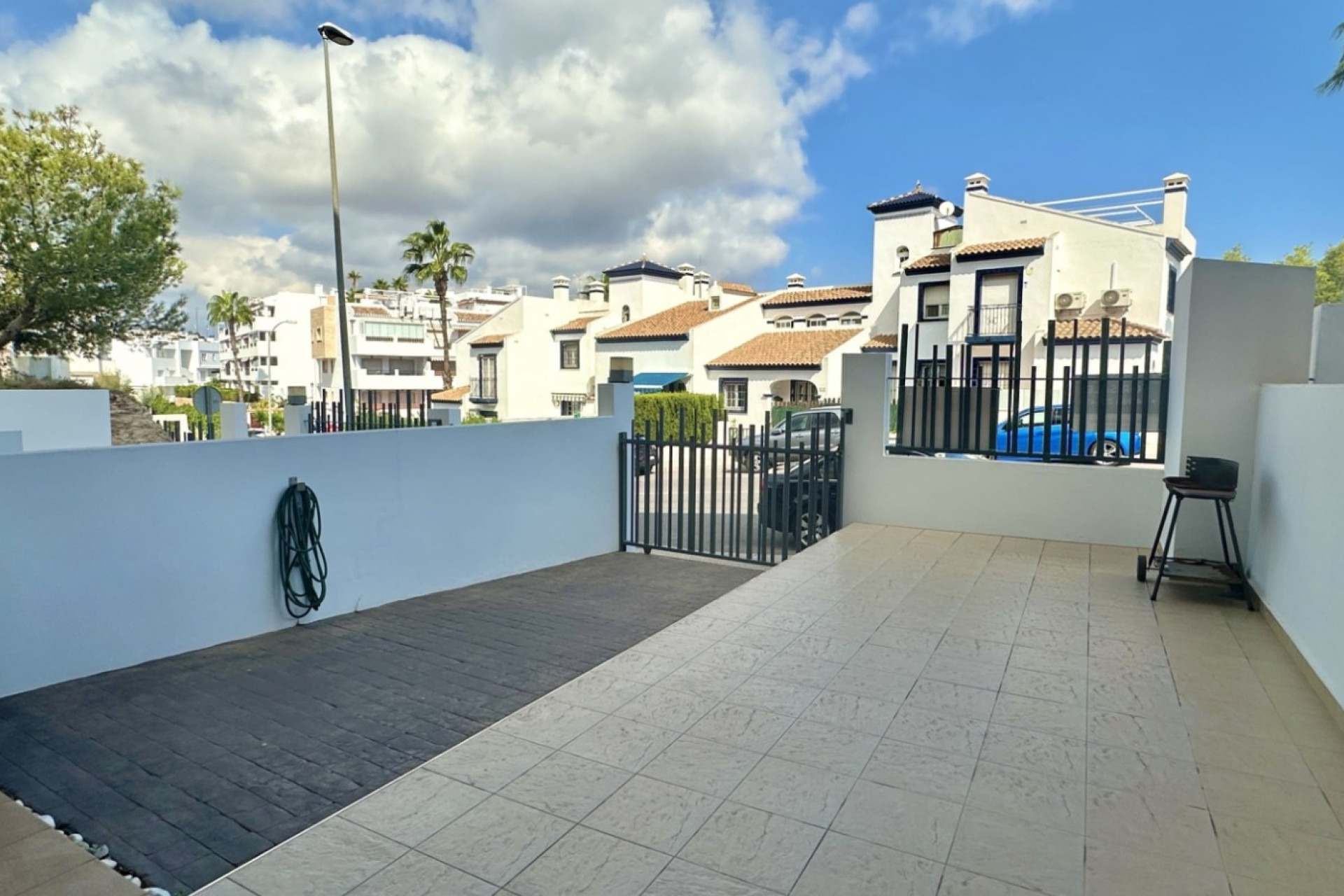Resale - Apartment  - Orihuela Costa - Villamartin
