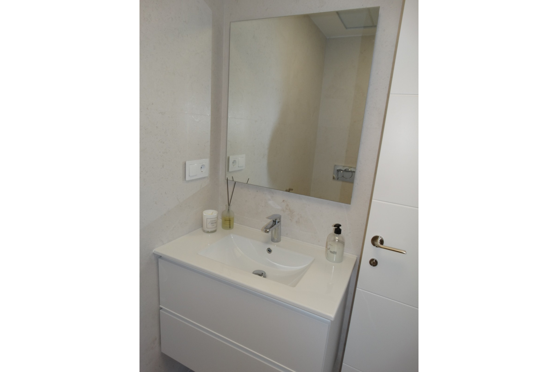 Resale - Apartment  - Pilar de La Horadada - Pilar de La Horadada - Town